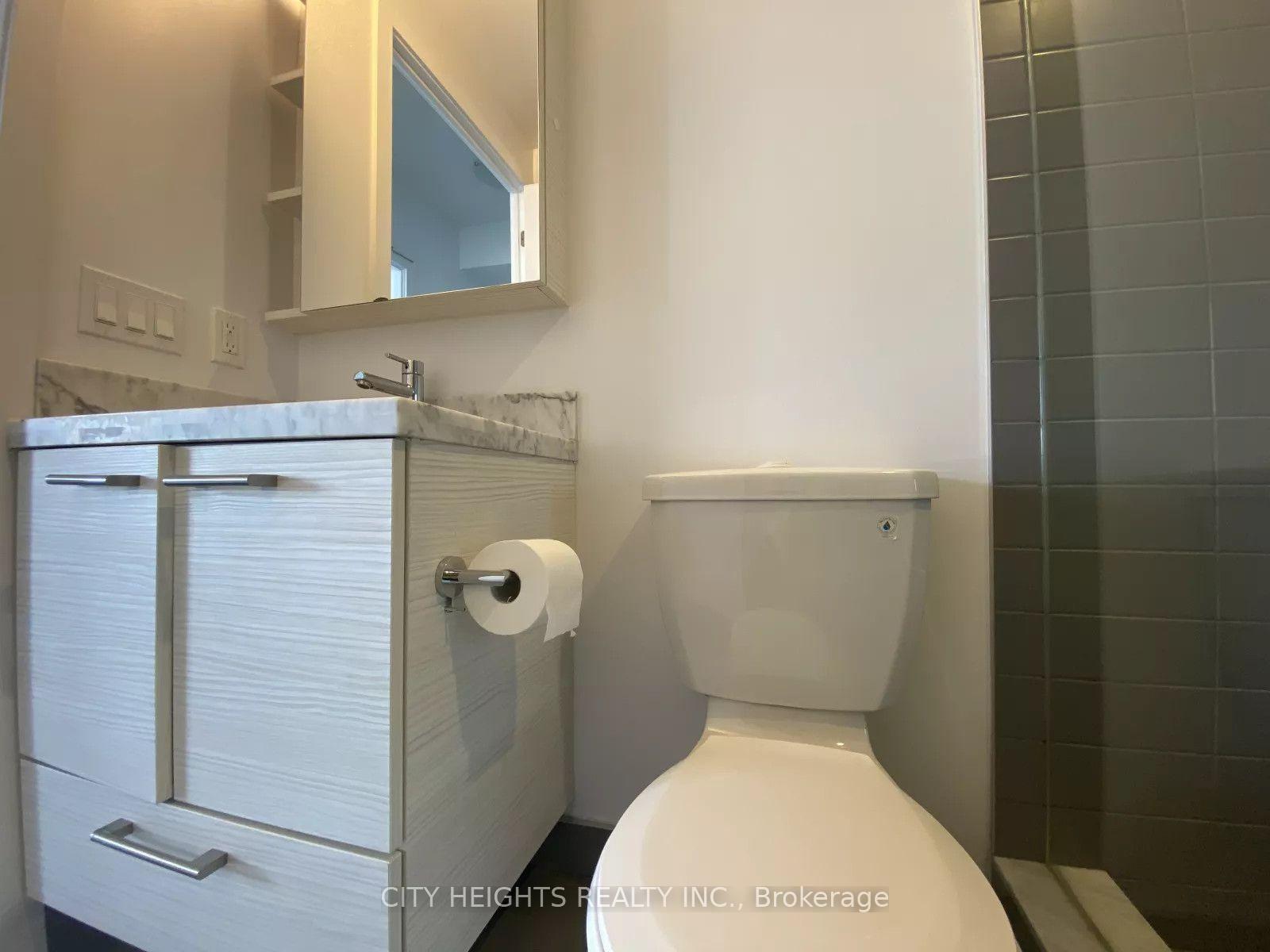 Photo 7 of Unit 2209, 2221 Yonge Street, Toronto, Mount Pleasant West — HOMEH