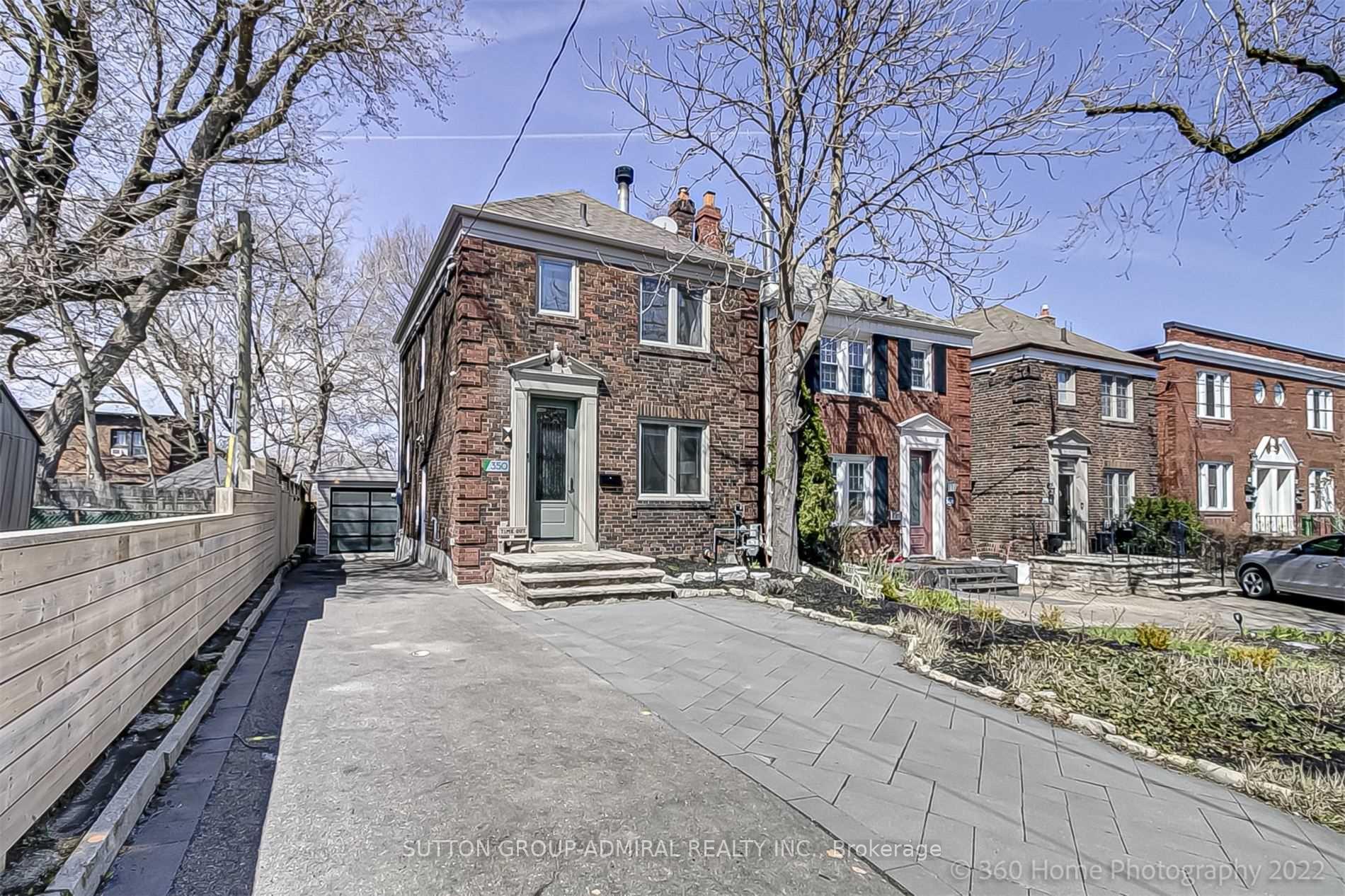 Front of 350 Roselawn Avenue
