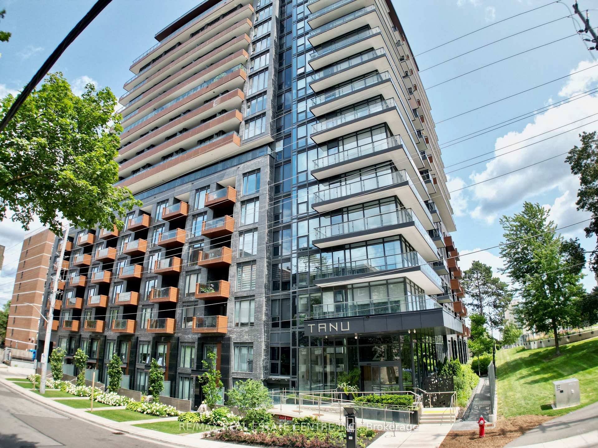 Photo 2 of Unit 1507, 21 Park Street E, Mississauga, Port Credit — HOMEH