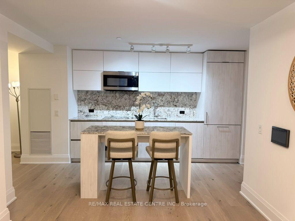 Photo 11 of Unit 1507, 21 Park Street E, Mississauga, Port Credit — HOMEH