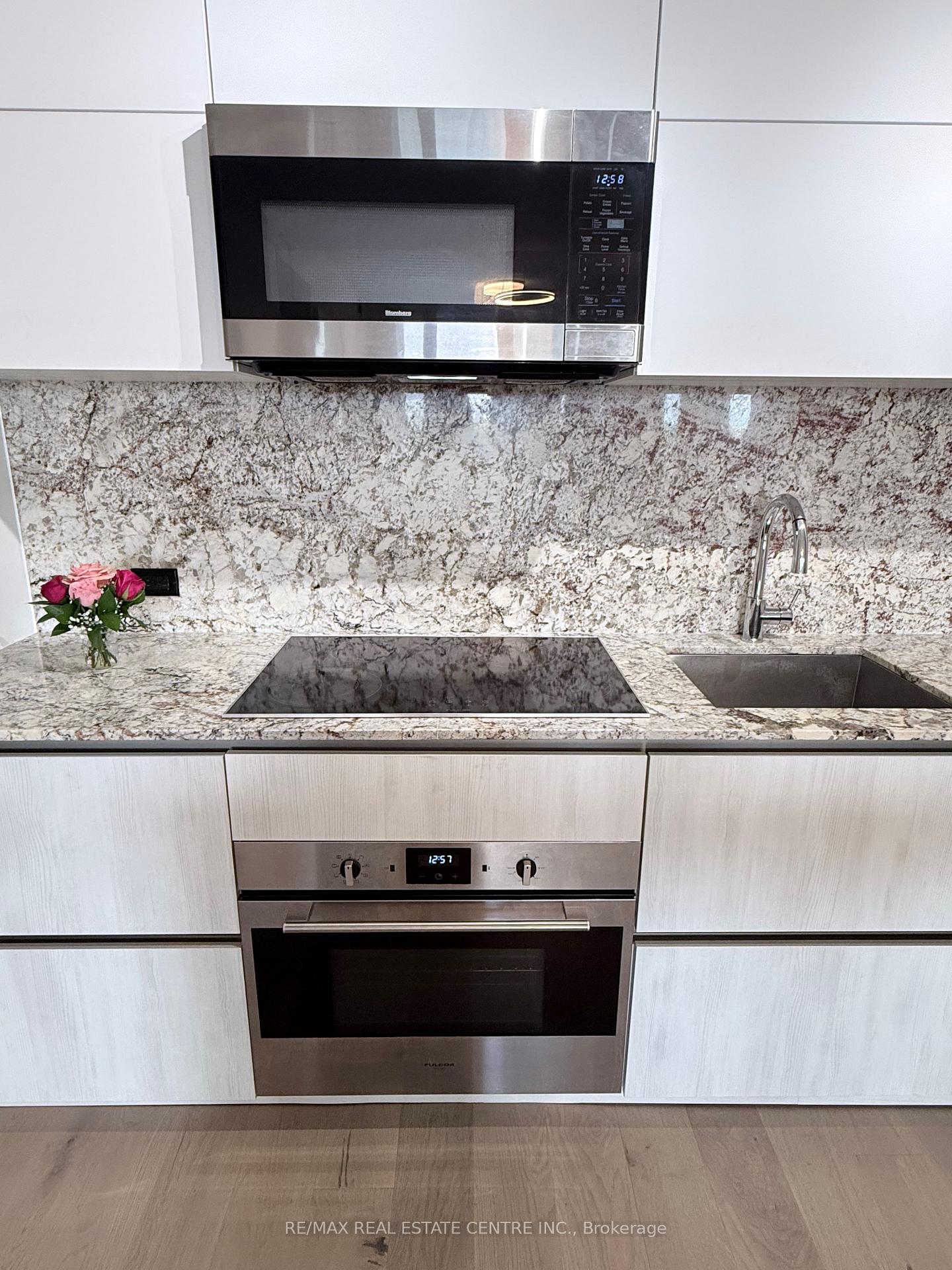 Photo 15 of Unit 1507, 21 Park Street E, Mississauga, Port Credit — HOMEH