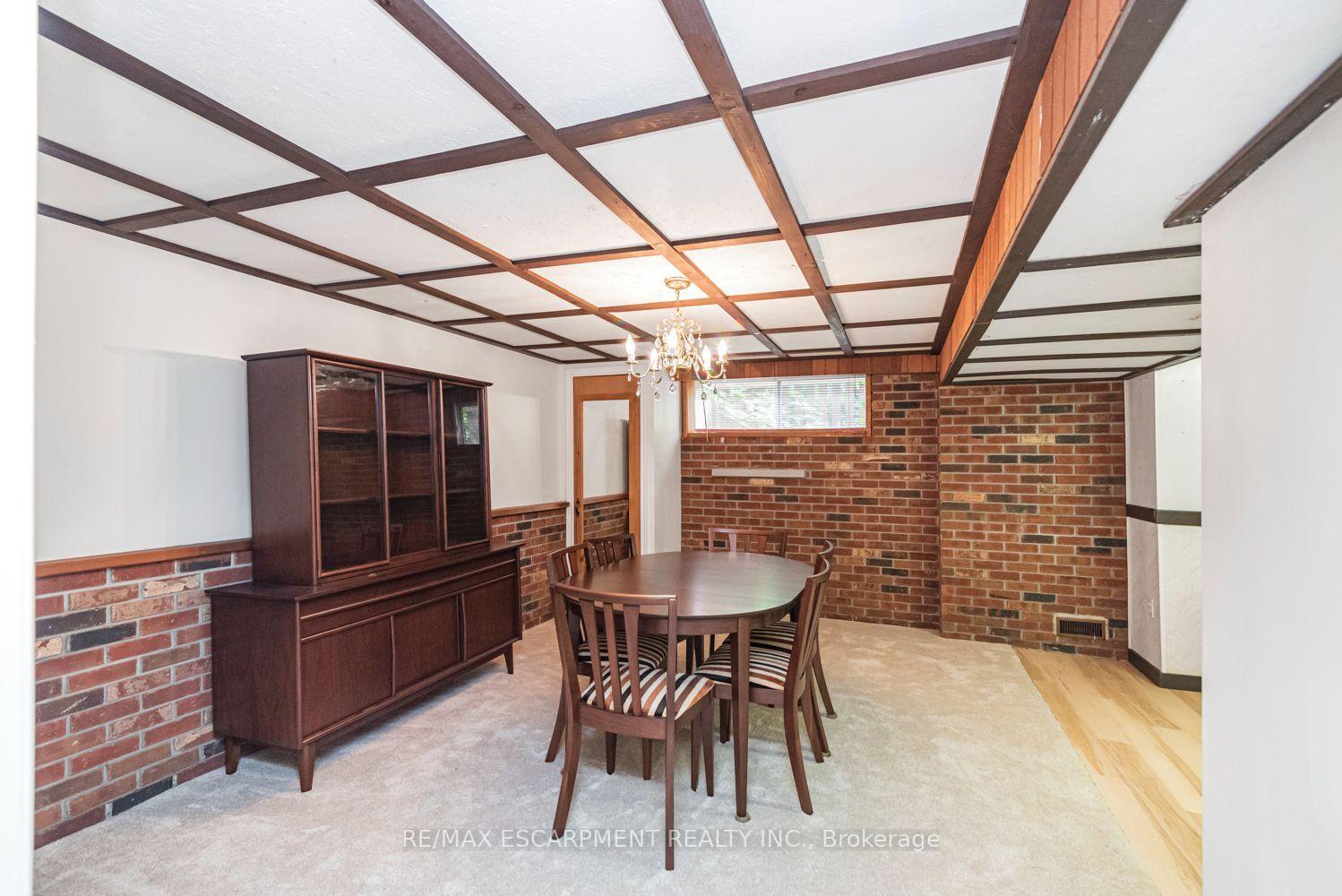 Photo 24 of 37 Lorne Avenue, Grimsby, Grimsby Beach — HOMEH