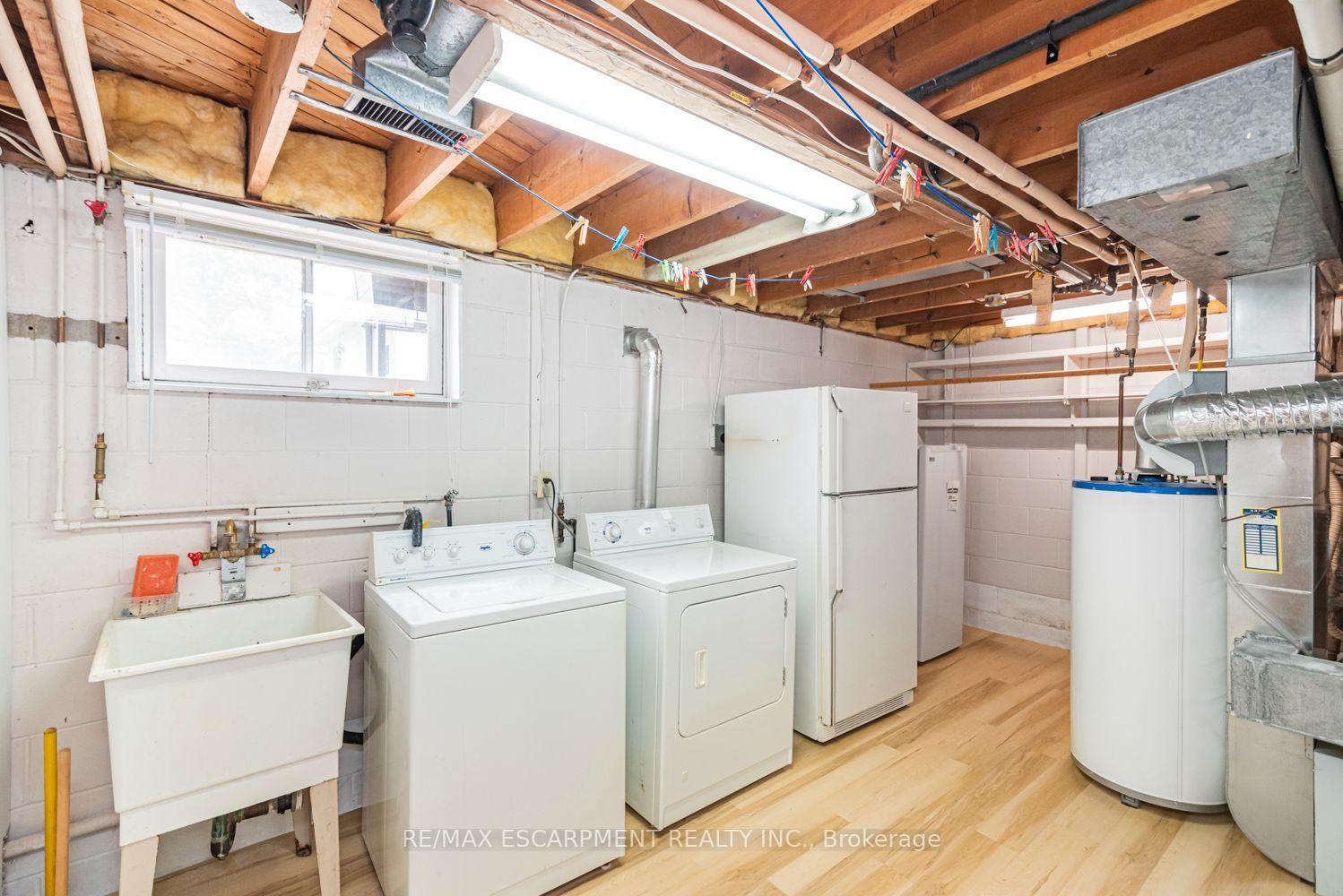 Photo 25 of 37 Lorne Avenue, Grimsby, Grimsby Beach — HOMEH