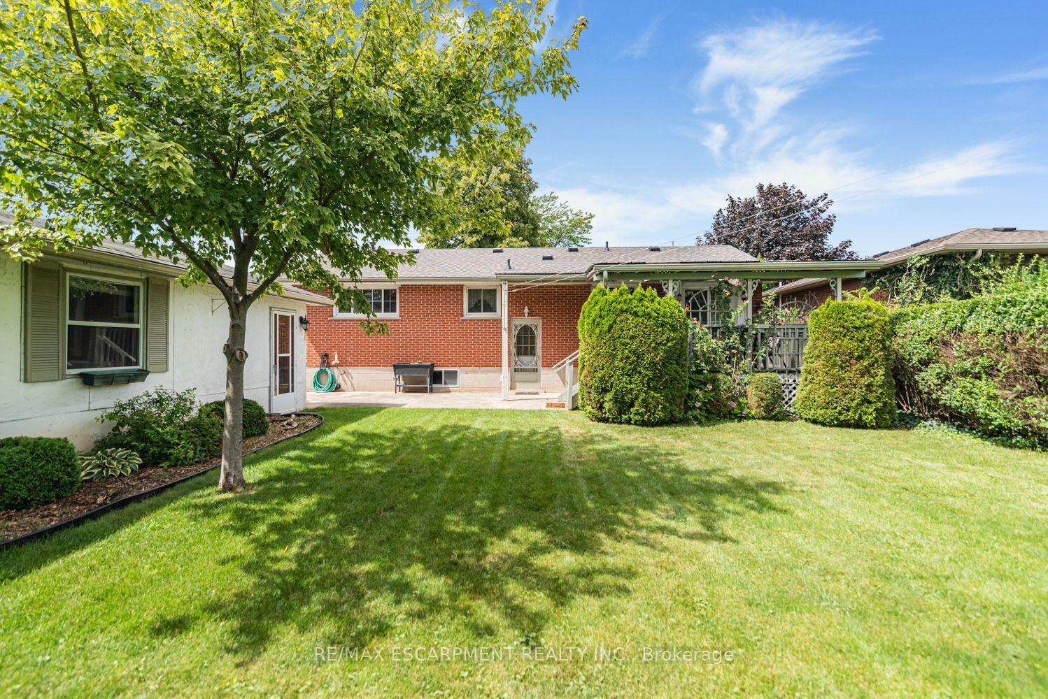 Photo 34 of 37 Lorne Avenue, Grimsby, Grimsby Beach — HOMEH