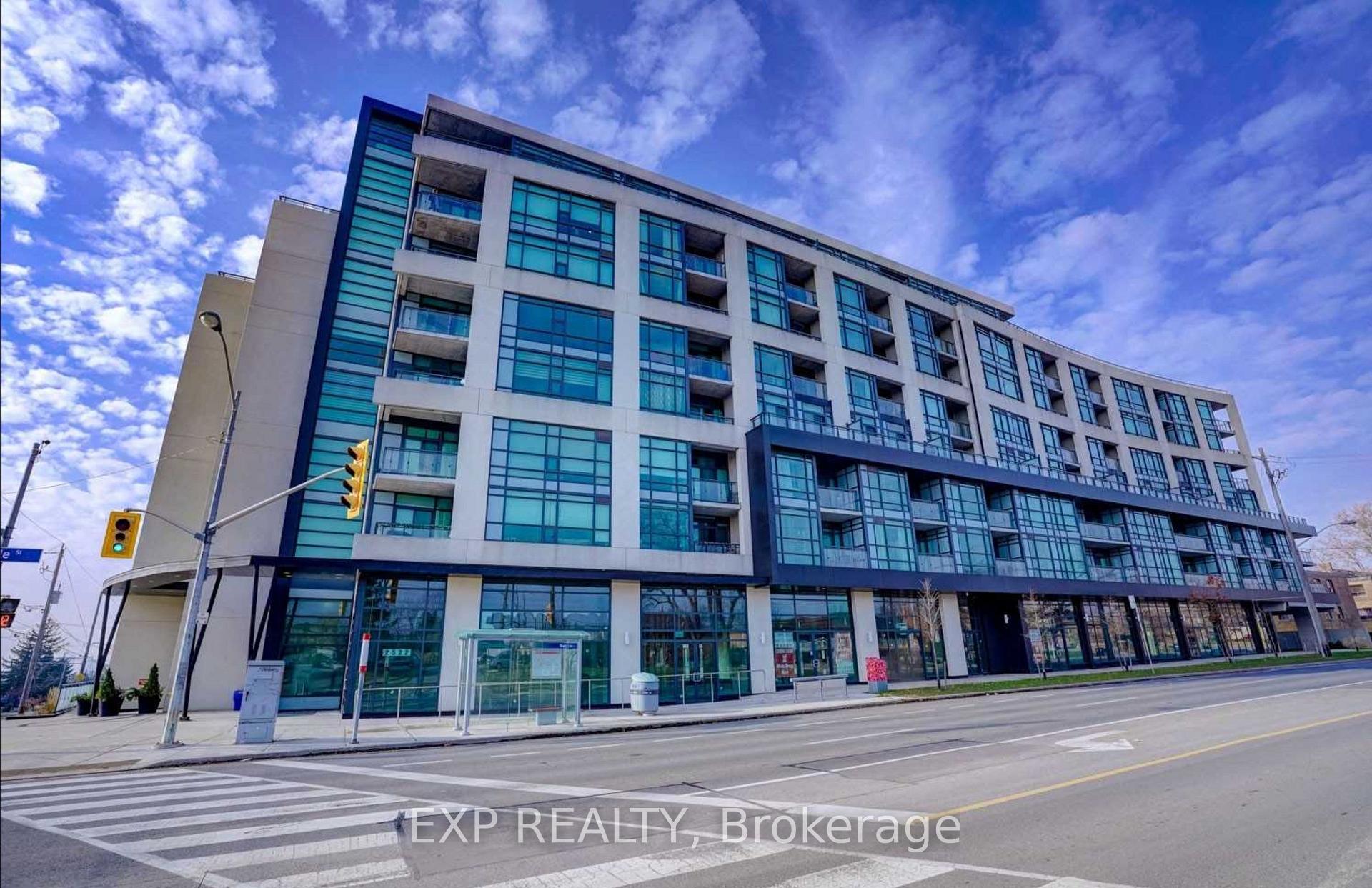 Front of Unit 419, 2522 Keele Street