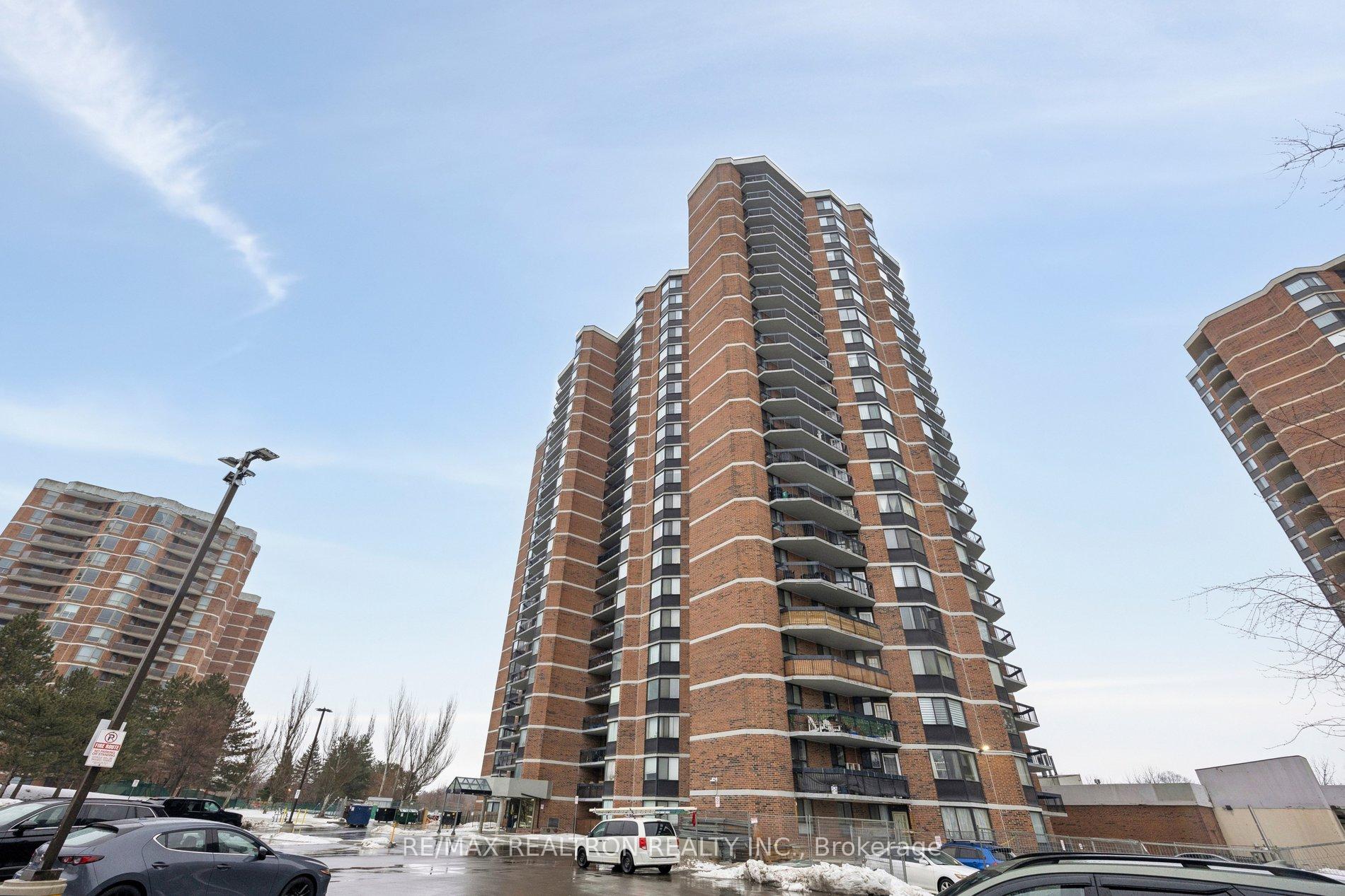 Photo 2 of Unit 903, 236 Albion Road, Etobicoke, Elms-Old Rexdale — HOMEH