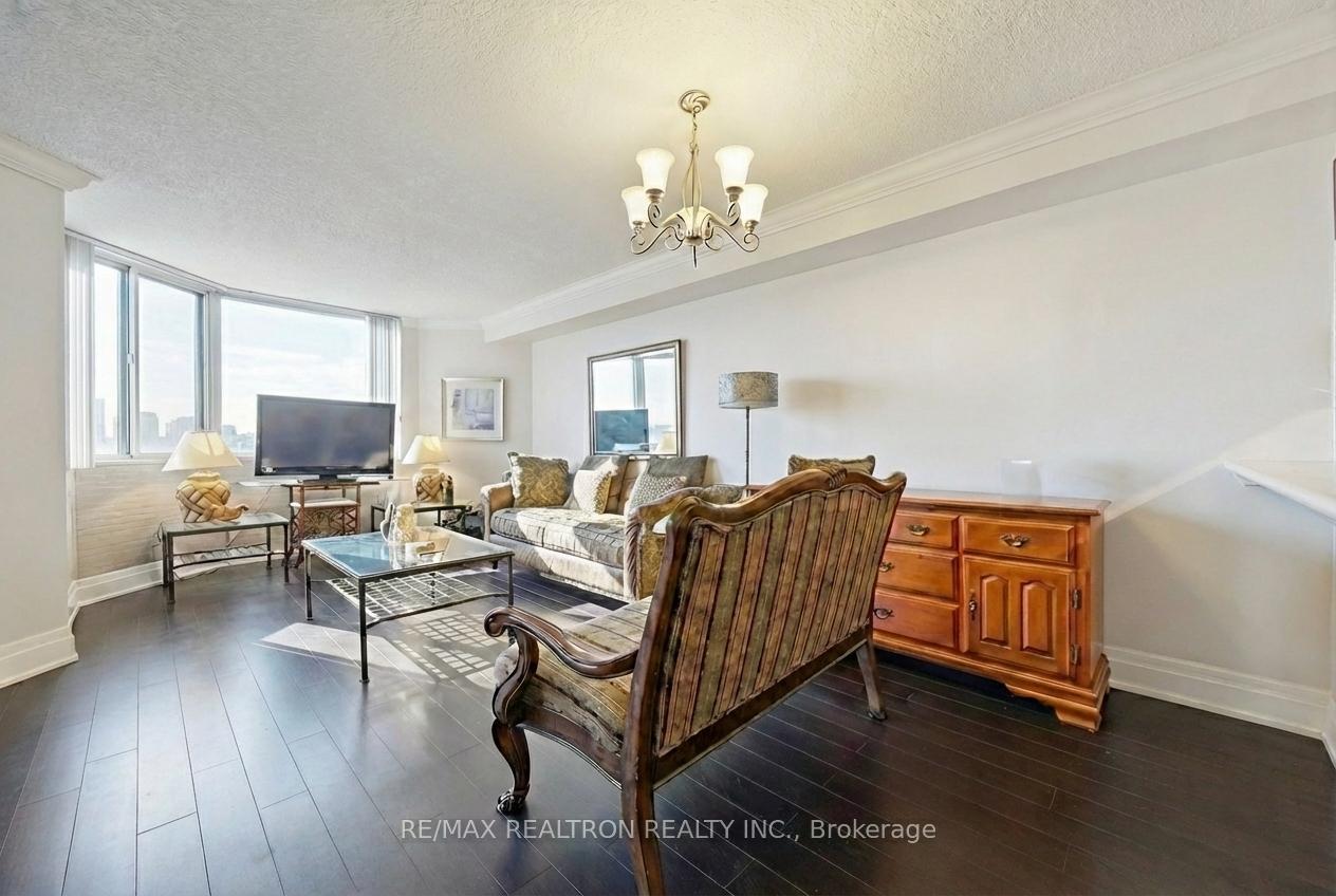 Photo 4 of Unit 903, 236 Albion Road, Etobicoke, Elms-Old Rexdale — HOMEH