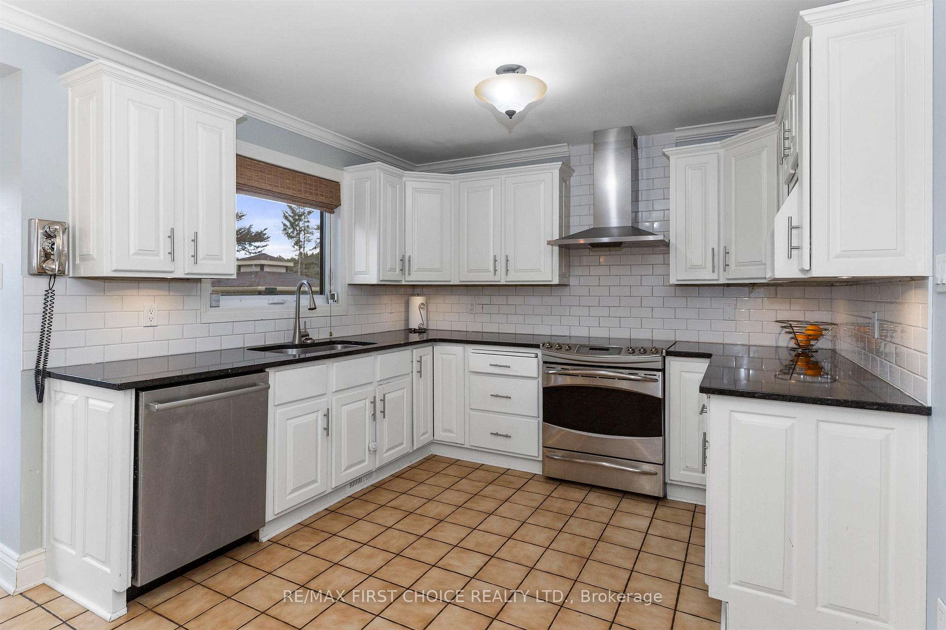 Photo 3 of 2190 25th Side Road, Thunder Bay, Rosslyn Road — HOMEH