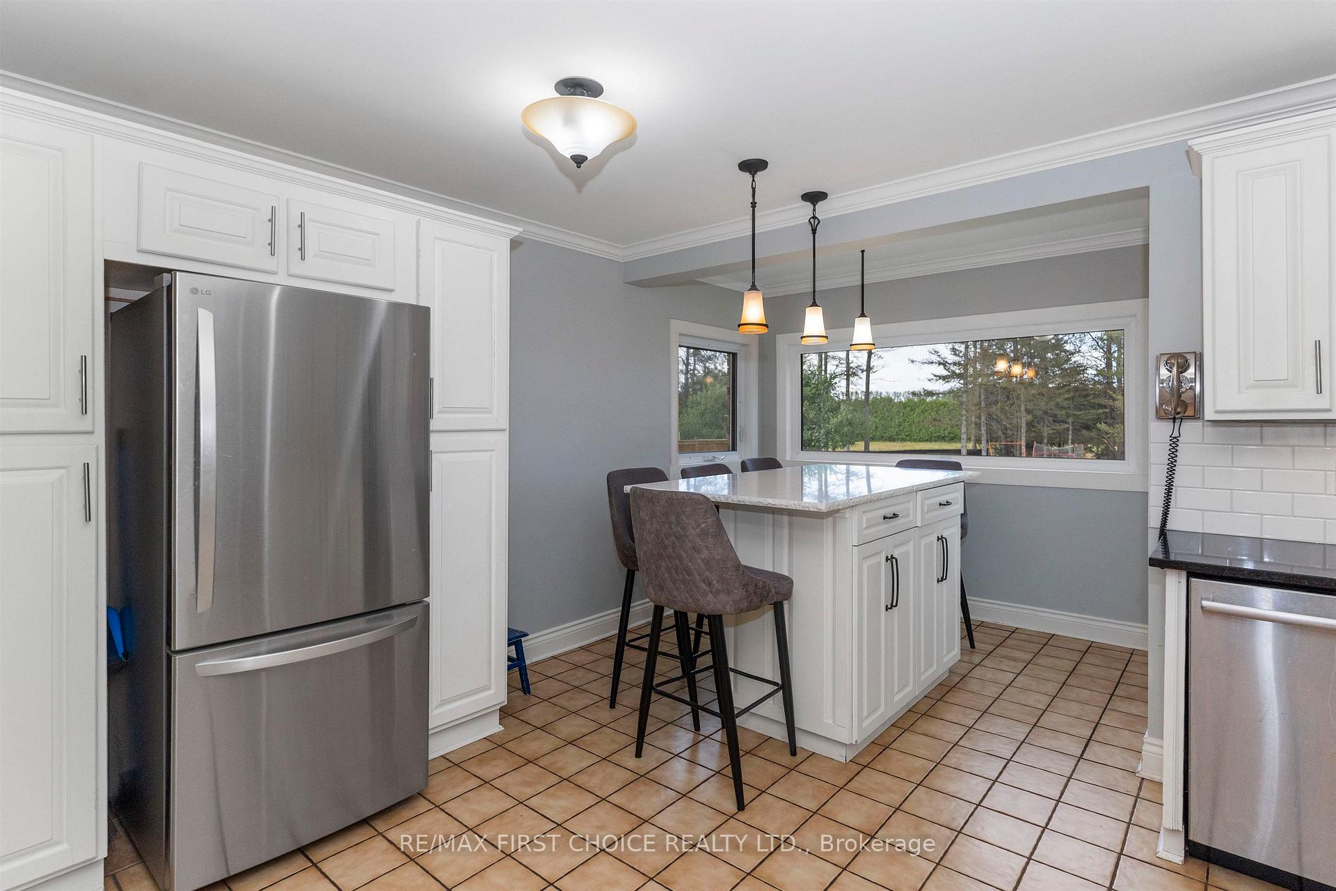 Photo 5 of 2190 25th Side Road, Thunder Bay, Rosslyn Road — HOMEH