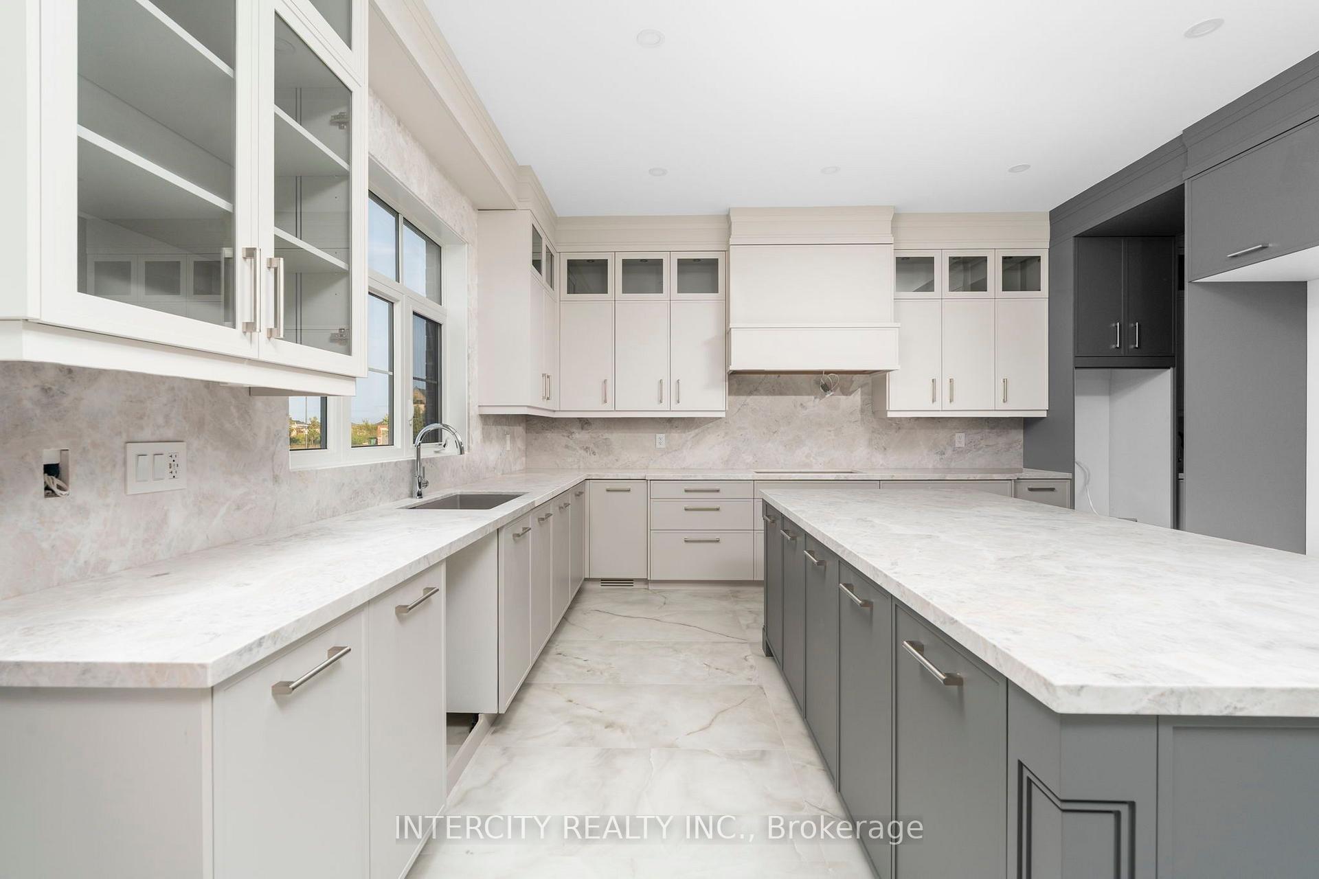 Photo 19 of 20 Gold Bottom Crescent, Brampton, Toronto Gore Rural Estate — HOMEH