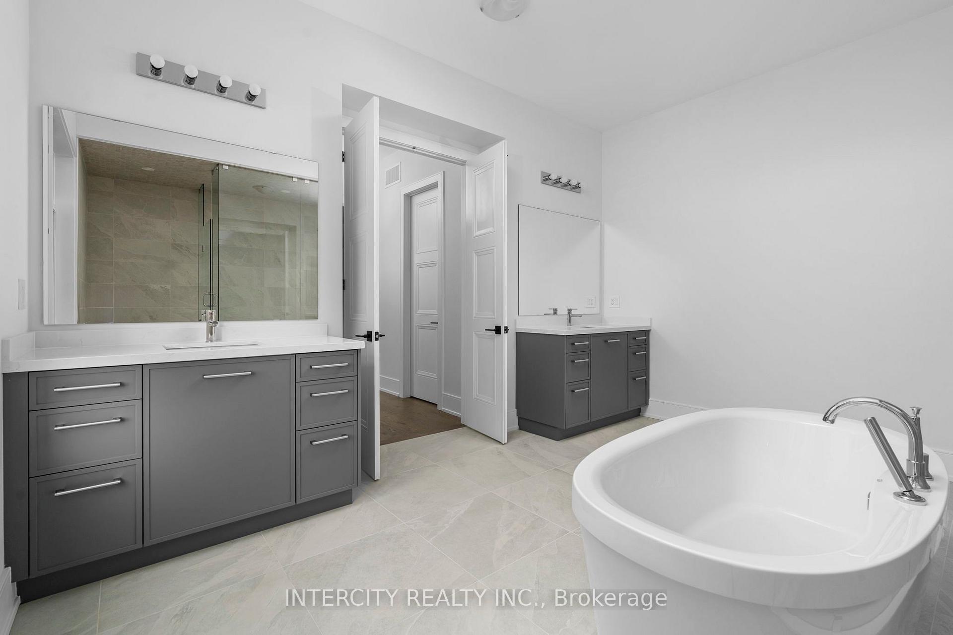 Photo 31 of 20 Gold Bottom Crescent, Brampton, Toronto Gore Rural Estate — HOMEH