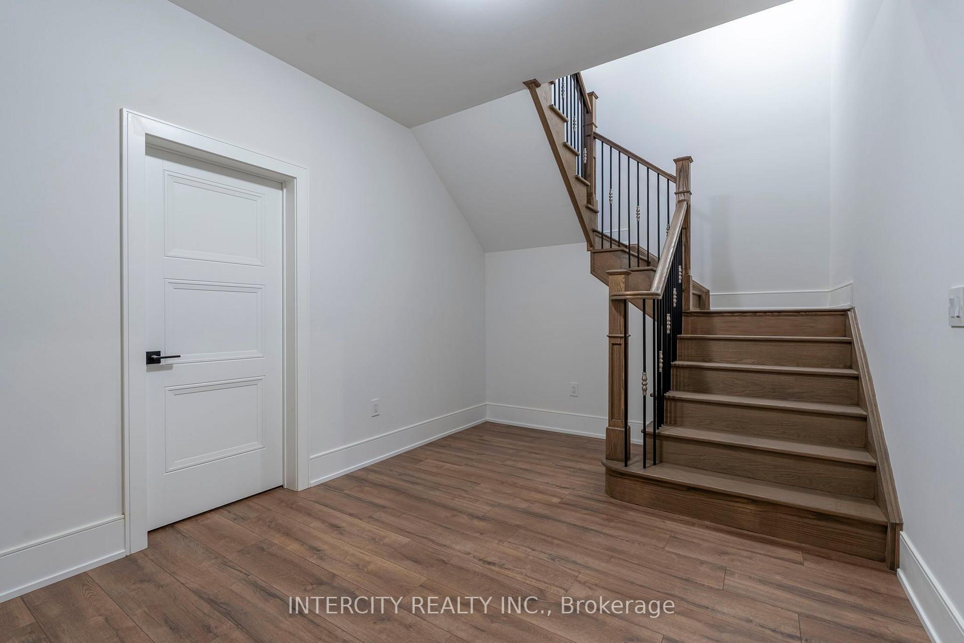 Photo 47 of 20 Gold Bottom Crescent, Brampton, Toronto Gore Rural Estate — HOMEH