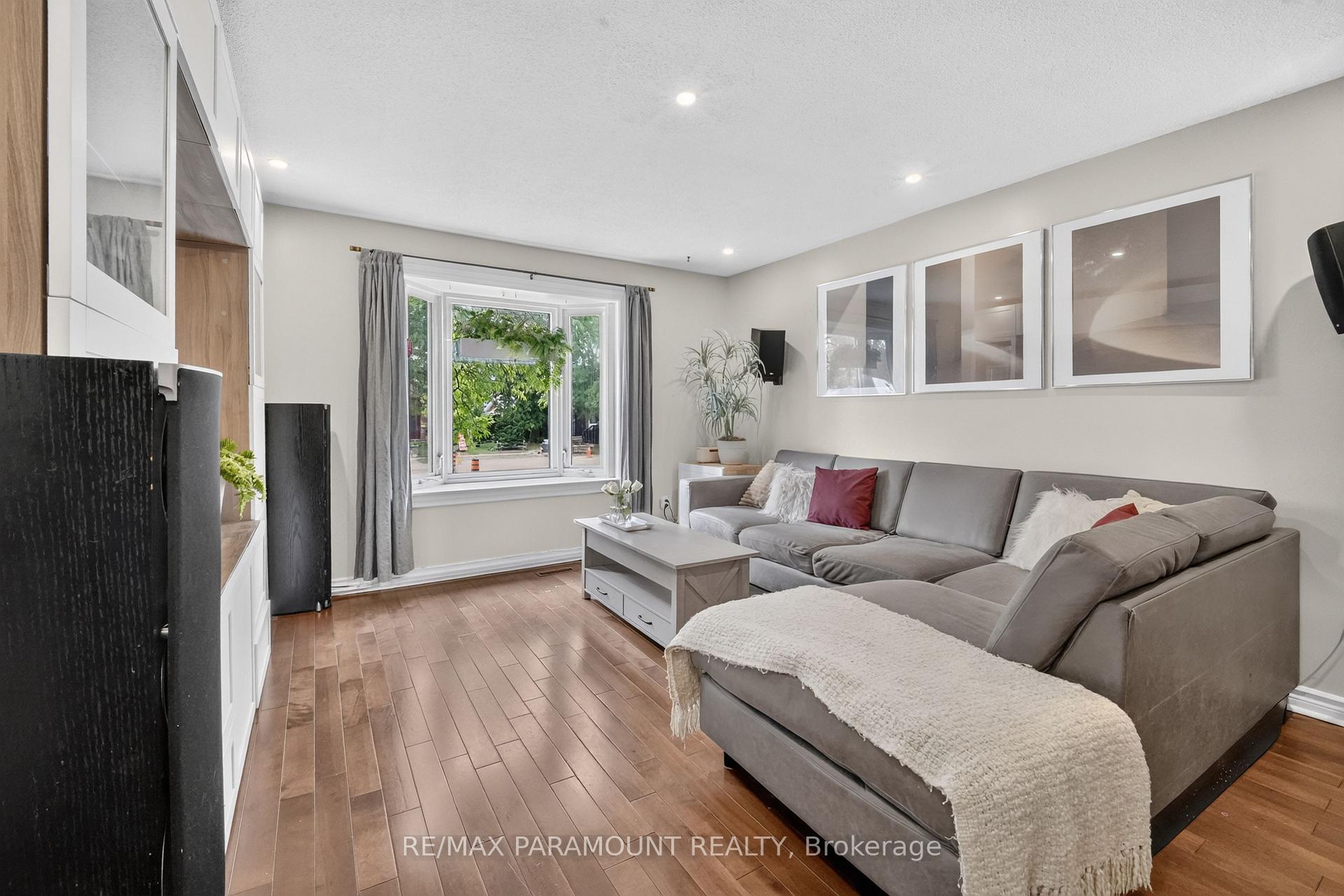 Photo 12 of 226 Rutherford Road N, Brampton, Madoc — HOMEH