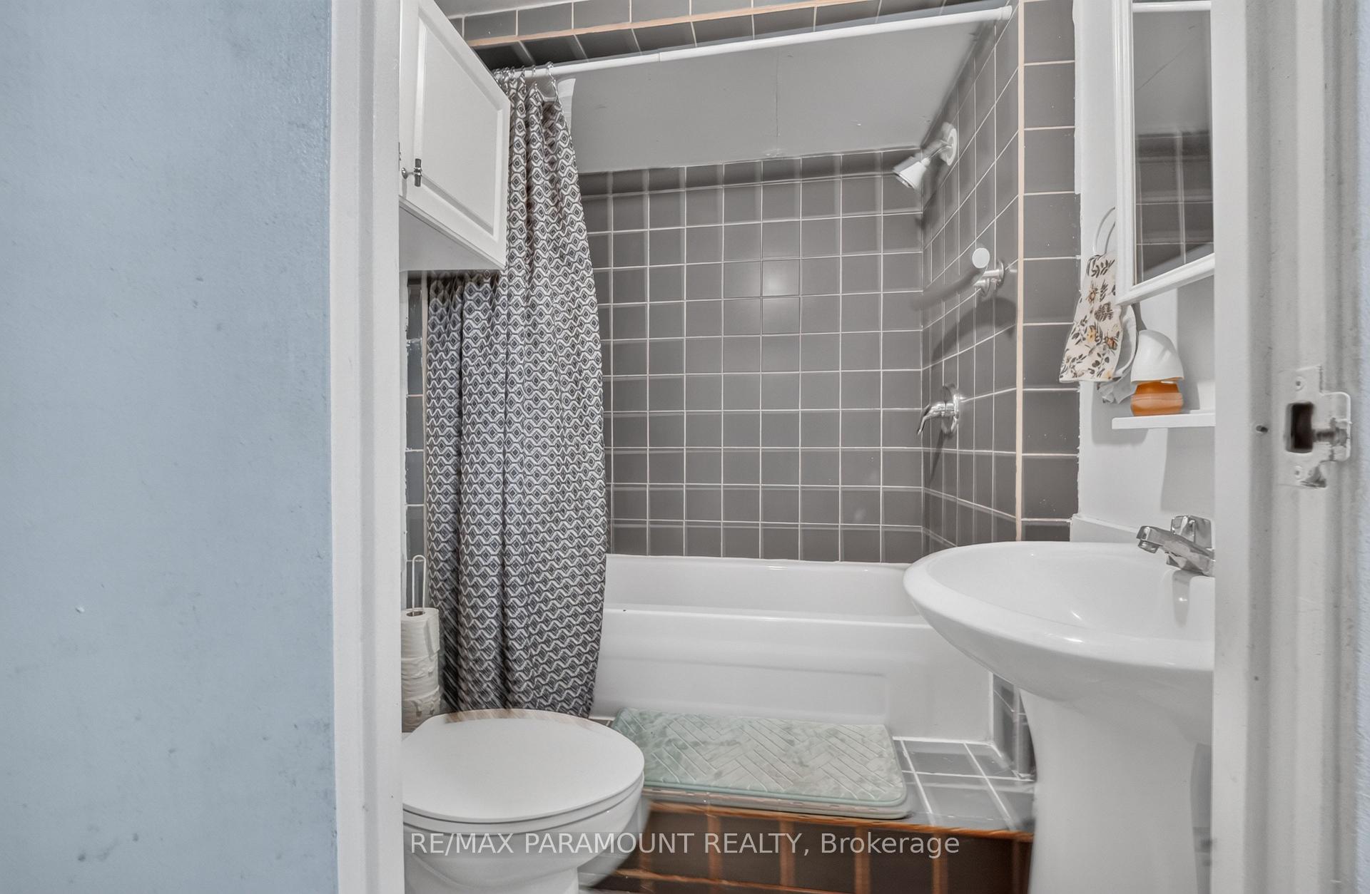 Photo 34 of 226 Rutherford Road N, Brampton, Madoc — HOMEH