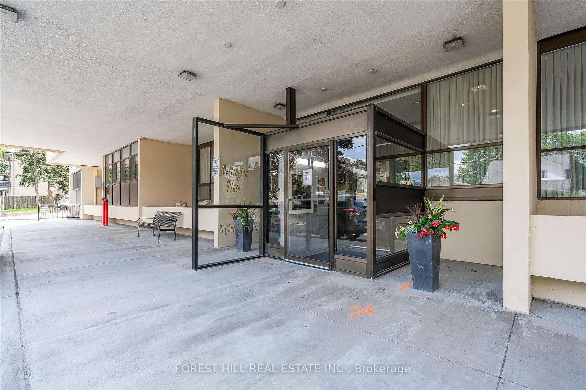 Photo 5 of Unit 1801, 81 Church Street, Kitchener, Cedar Hill — HOMEH
