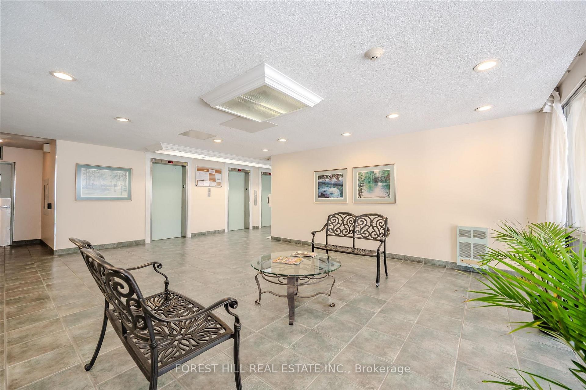 Photo 8 of Unit 1801, 81 Church Street, Kitchener, Cedar Hill — HOMEH