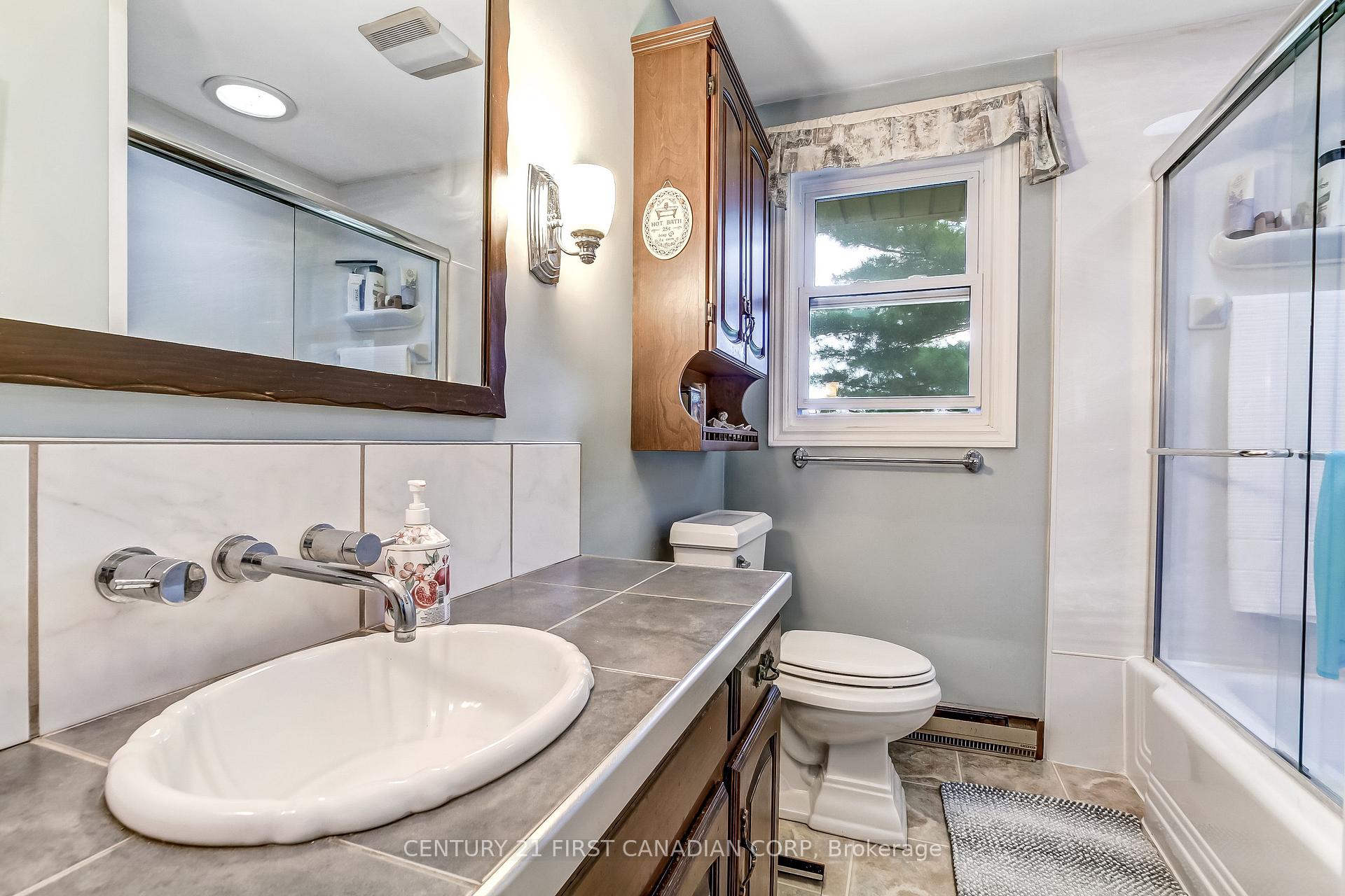 Photo 10 of 6892 Century Drive, Strathroy-Caradoc, Rural Strathroy-Caradoc — HOMEH