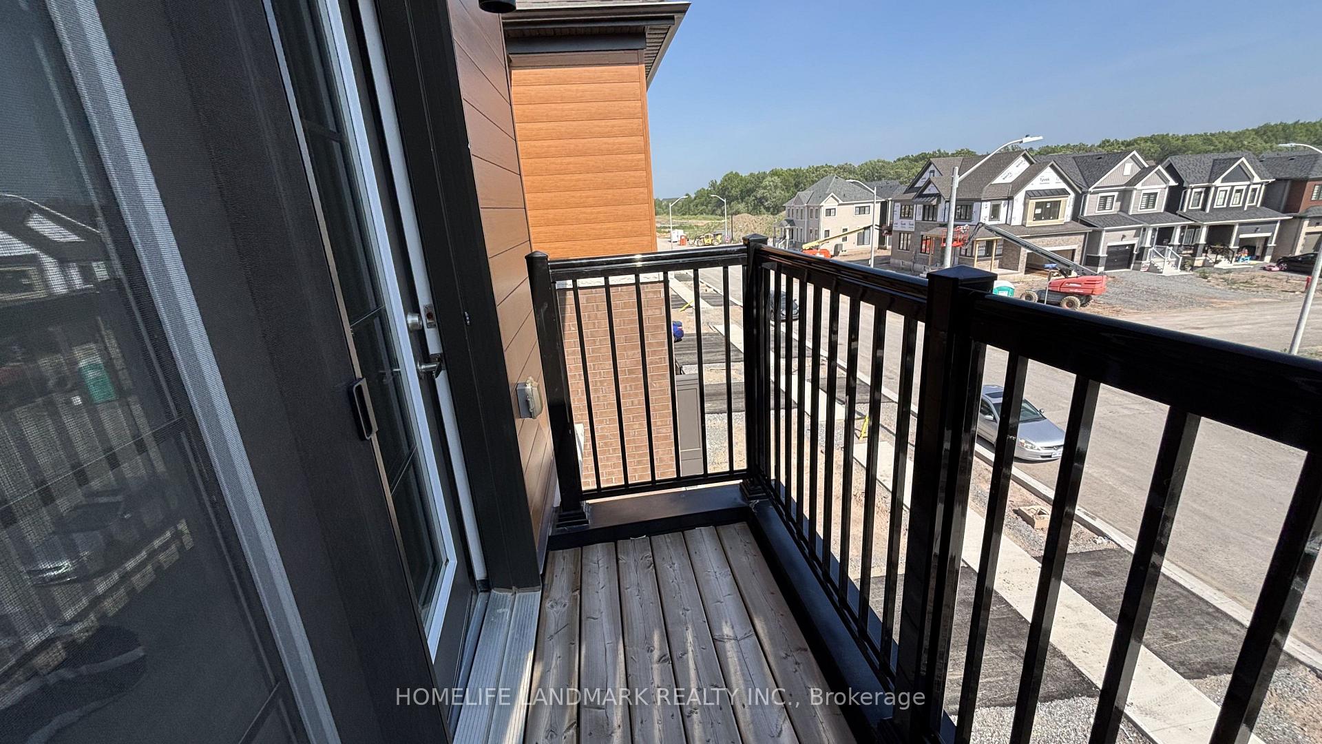 Photo 10 of 58 Feather Road, Welland, Dain City — HOMEH