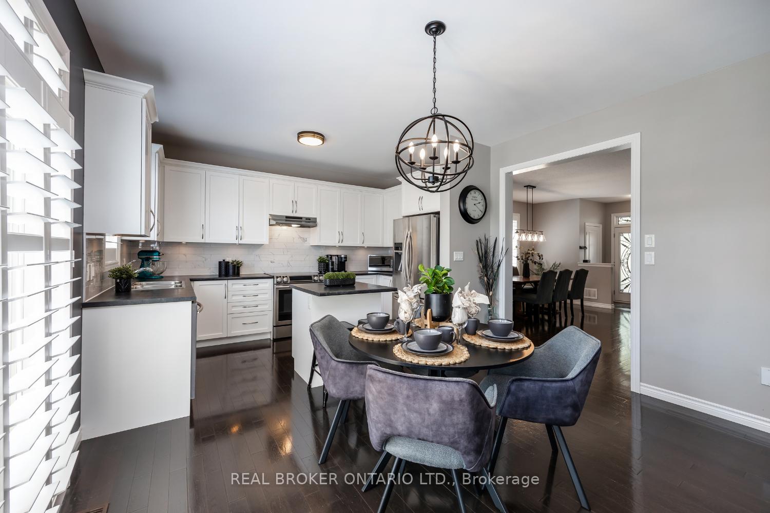 Photo 14 of 94 Sumersford Drive, Clarington, Bowmanville — HOMEH