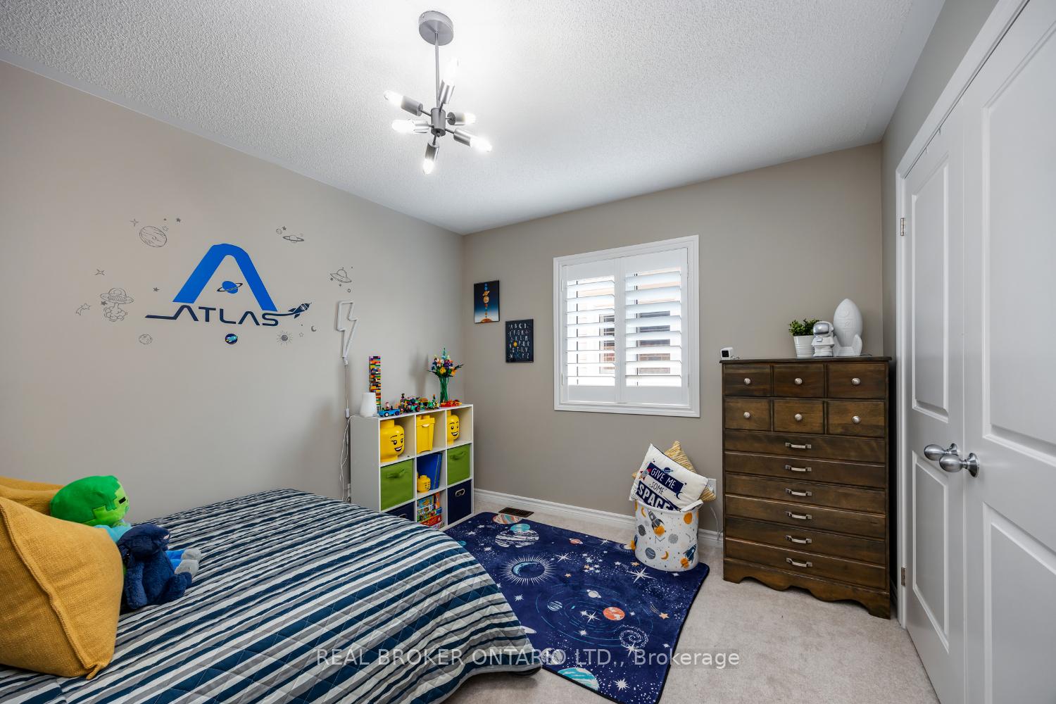 Photo 22 of 94 Sumersford Drive, Clarington, Bowmanville — HOMEH