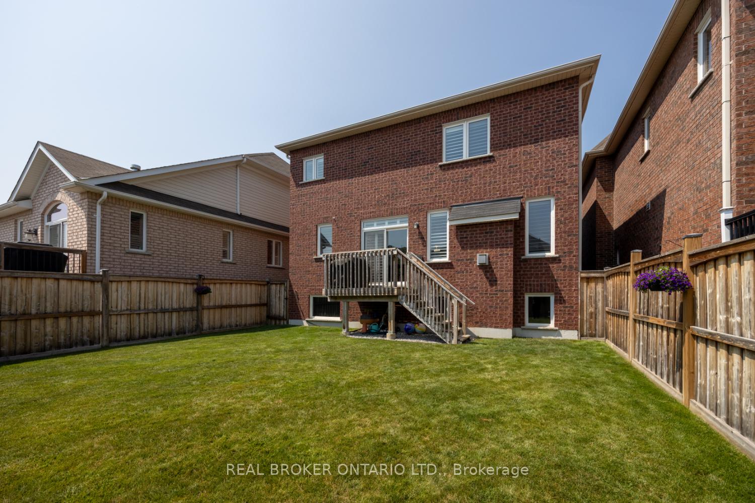 Photo 27 of 94 Sumersford Drive, Clarington, Bowmanville — HOMEH