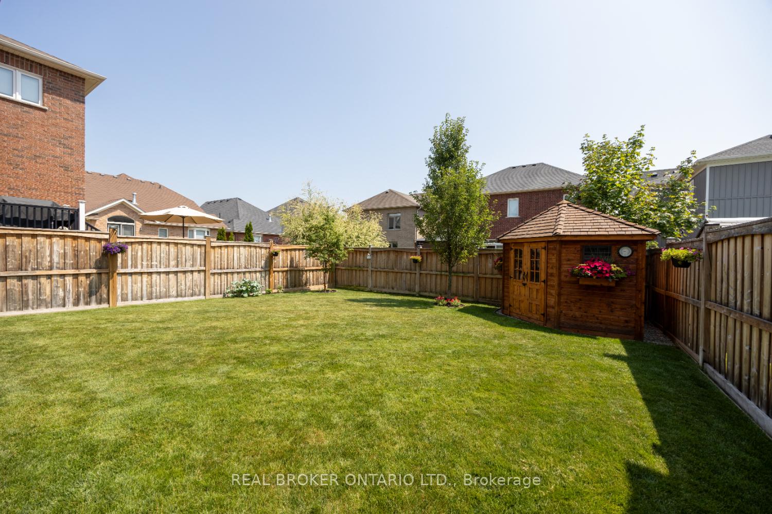 Photo 29 of 94 Sumersford Drive, Clarington, Bowmanville — HOMEH