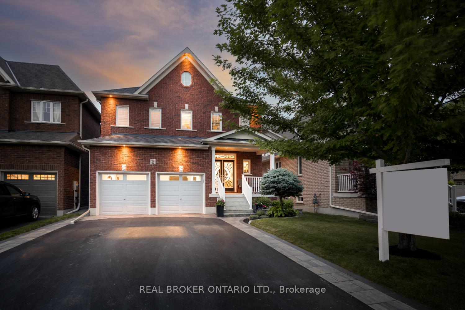 Photo 34 of 94 Sumersford Drive, Clarington, Bowmanville — HOMEH