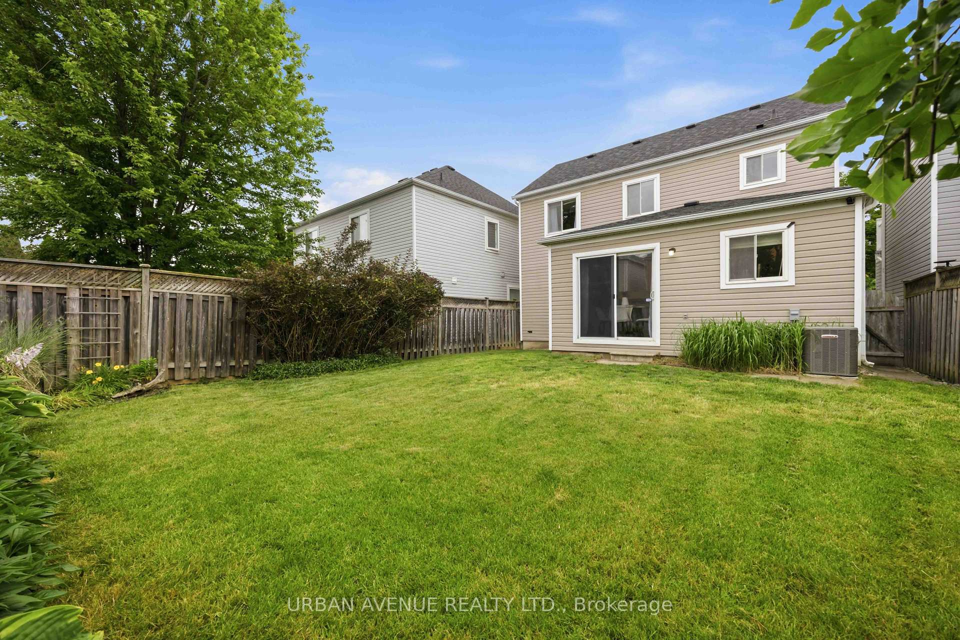 Photo 32 of 1380 Linstead Street, Oshawa, Taunton — HOMEH