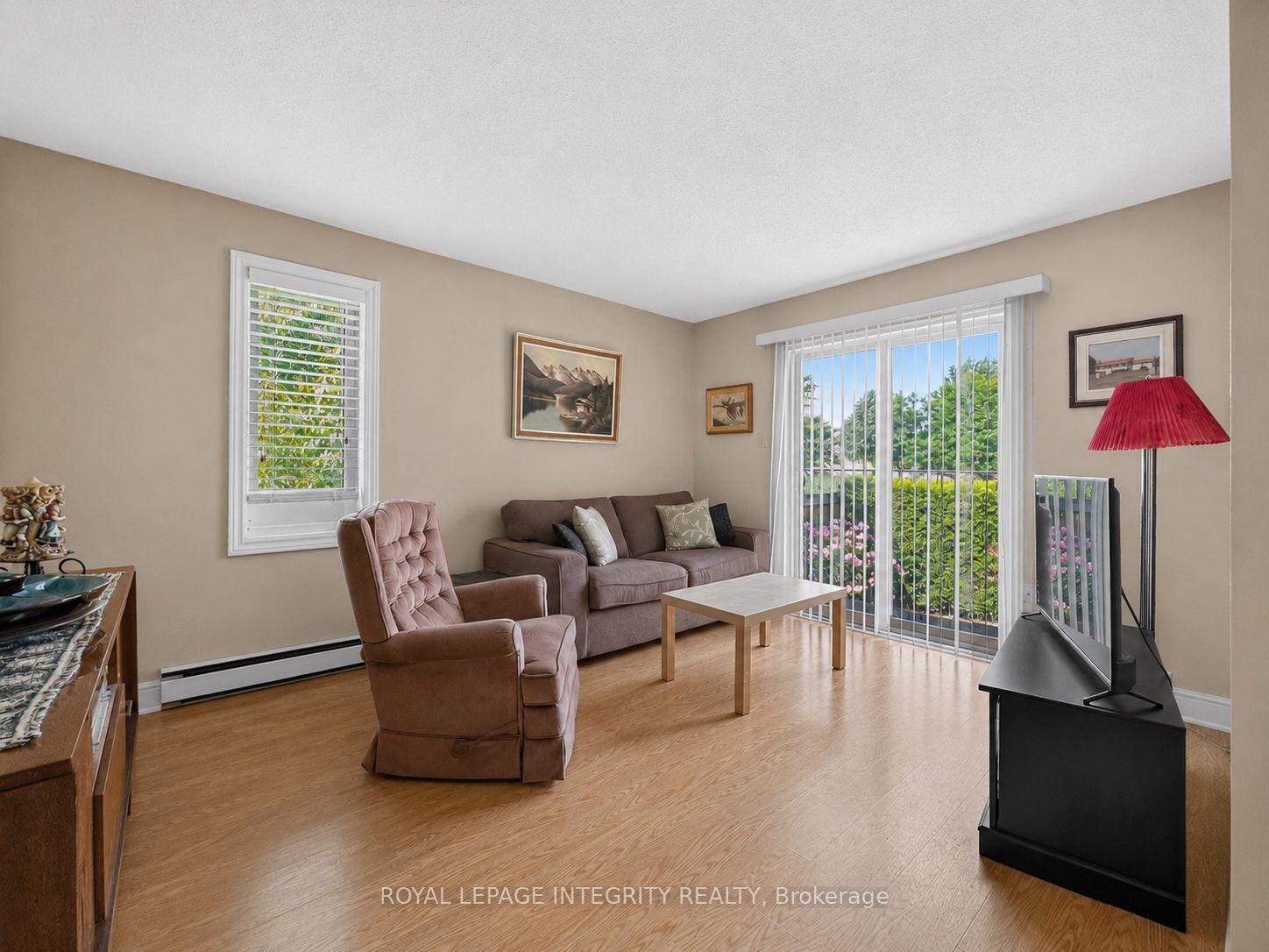 Photo 7 of Unit 106, 1720 Marsala Crescent, Ottawa, Fallingbrook/Pineridge — HOMEH