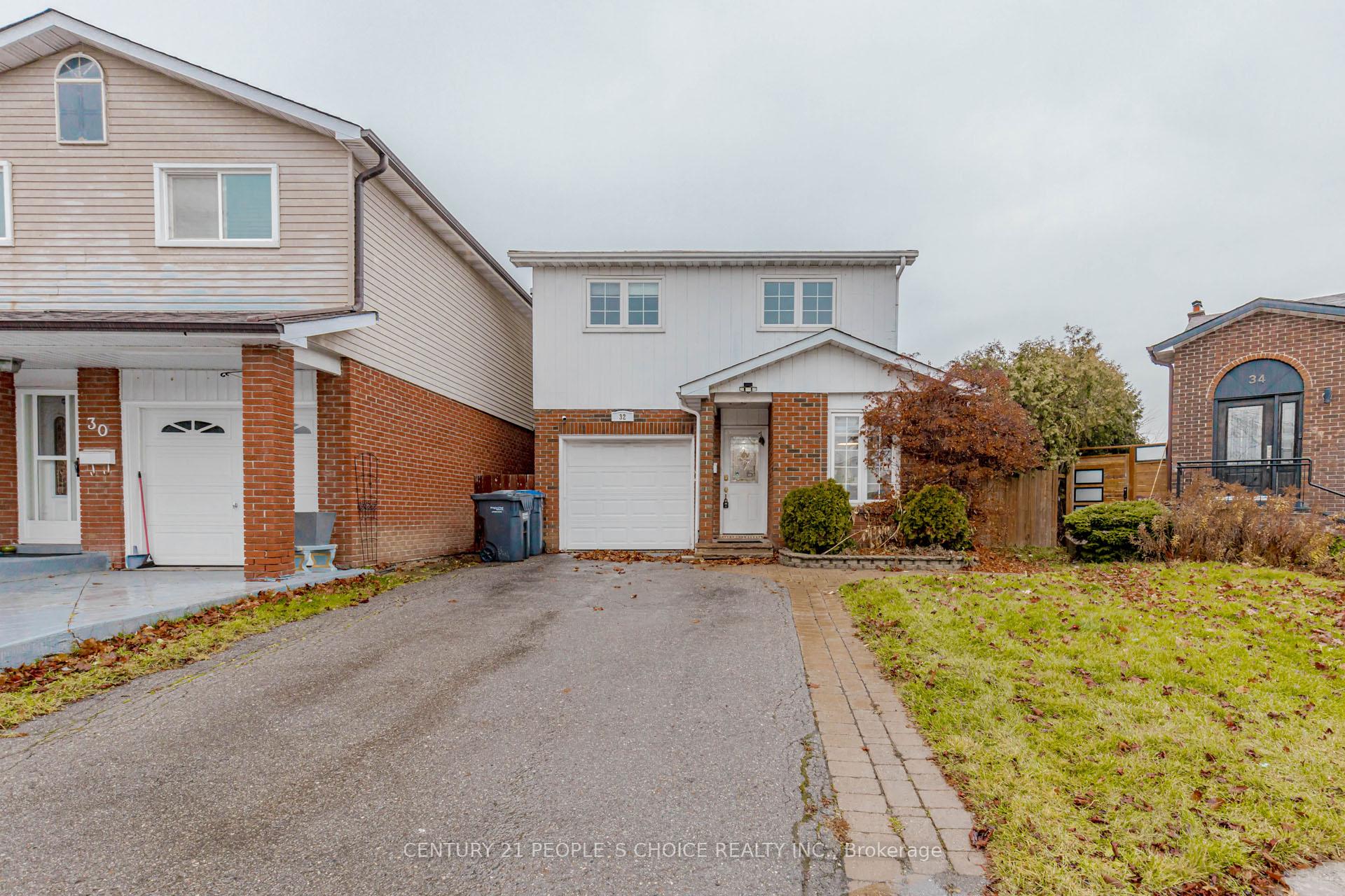 Photo 2 of 32 Elderwood Place, Brampton, Brampton North — HOMEH
