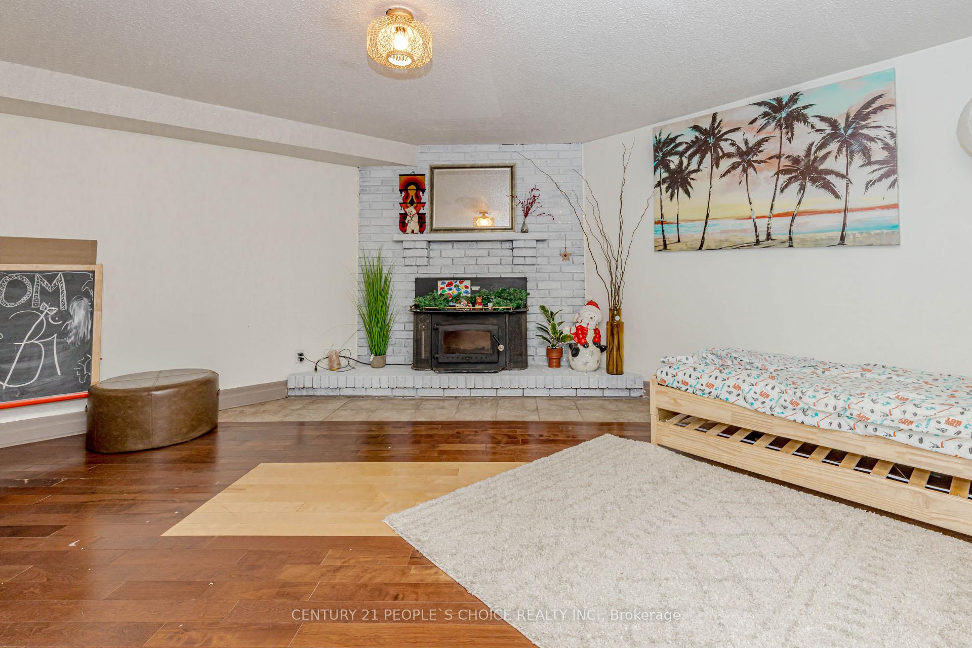 Photo 36 of 32 Elderwood Place, Brampton, Brampton North — HOMEH