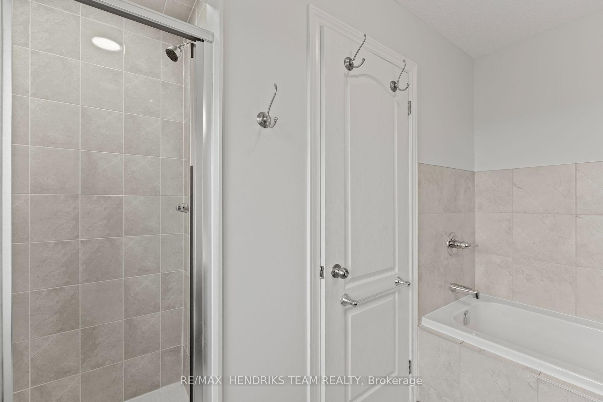 Photo 20 of 35 Sunset Way, Thorold, Rolling Meadows — HOMEH