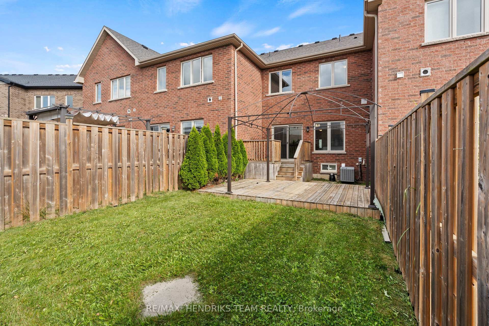 Photo 36 of 35 Sunset Way, Thorold, Rolling Meadows — HOMEH