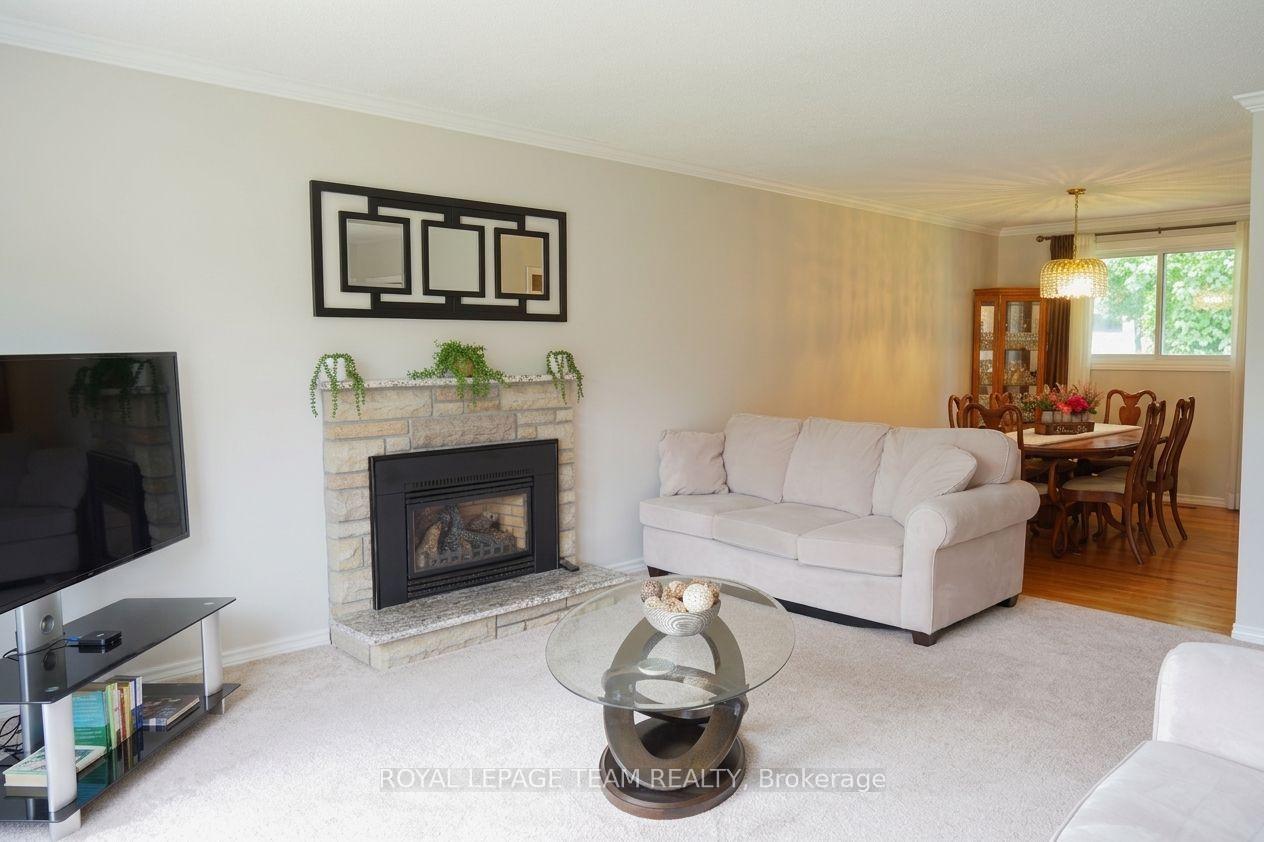 Photo 4 of 29 Epworth Avenue, Ottawa, Meadowlands/St. Claire Gardens — HOMEH