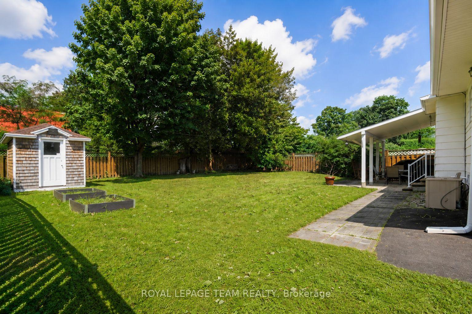 Photo 17 of 29 Epworth Avenue, Ottawa, Meadowlands/St. Claire Gardens — HOMEH