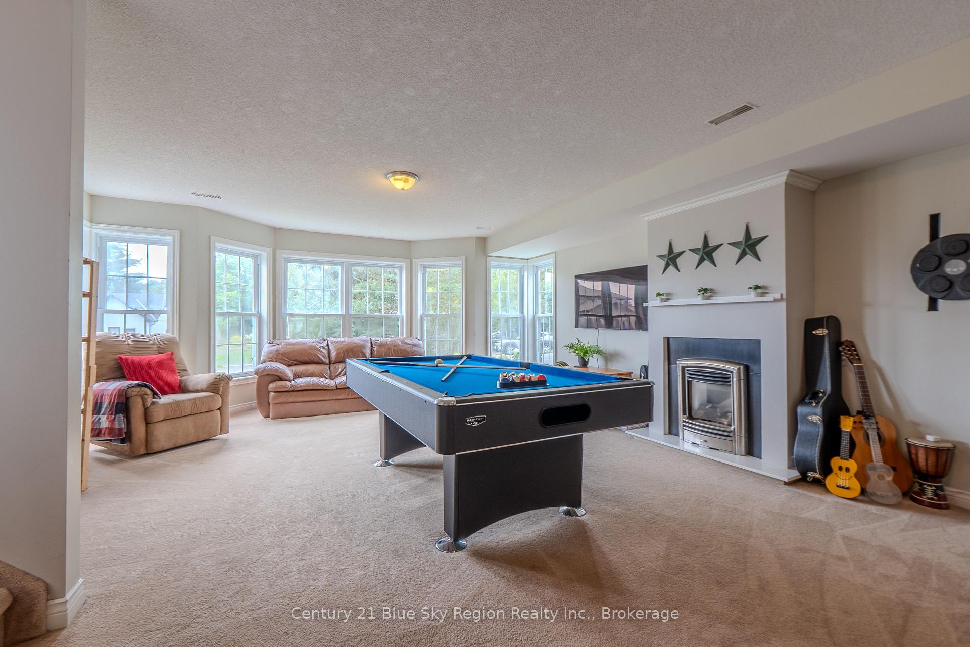 Photo 29 of 48 Tupper Drive, North Bay, Airport — HOMEH