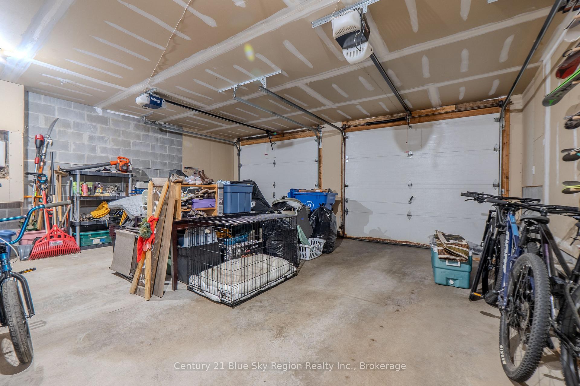 Photo 36 of 48 Tupper Drive, North Bay, Airport — HOMEH
