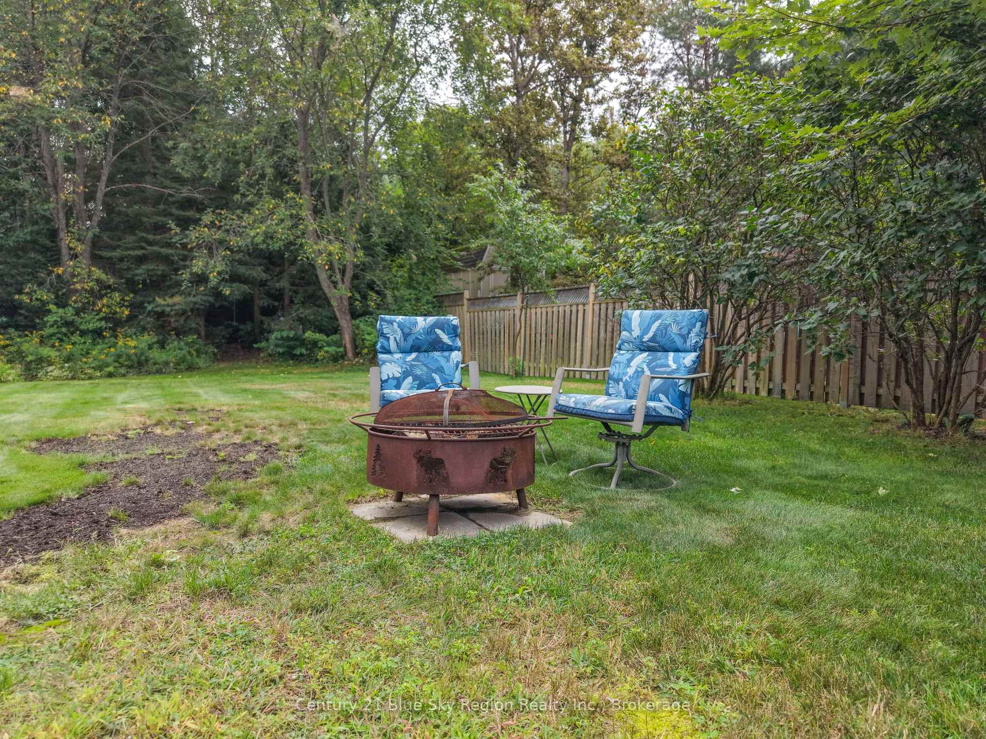 Photo 41 of 48 Tupper Drive, North Bay, Airport — HOMEH