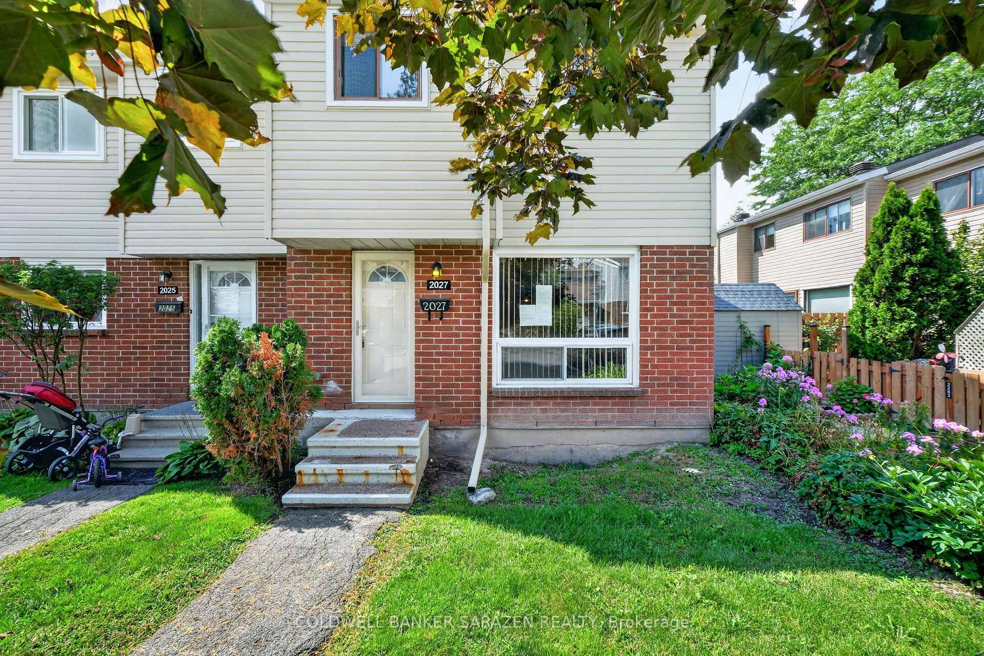 Photo 3 of 2027 Kelden Crescent, Ottawa, Blackburn Hamlet (South) — HOMEH