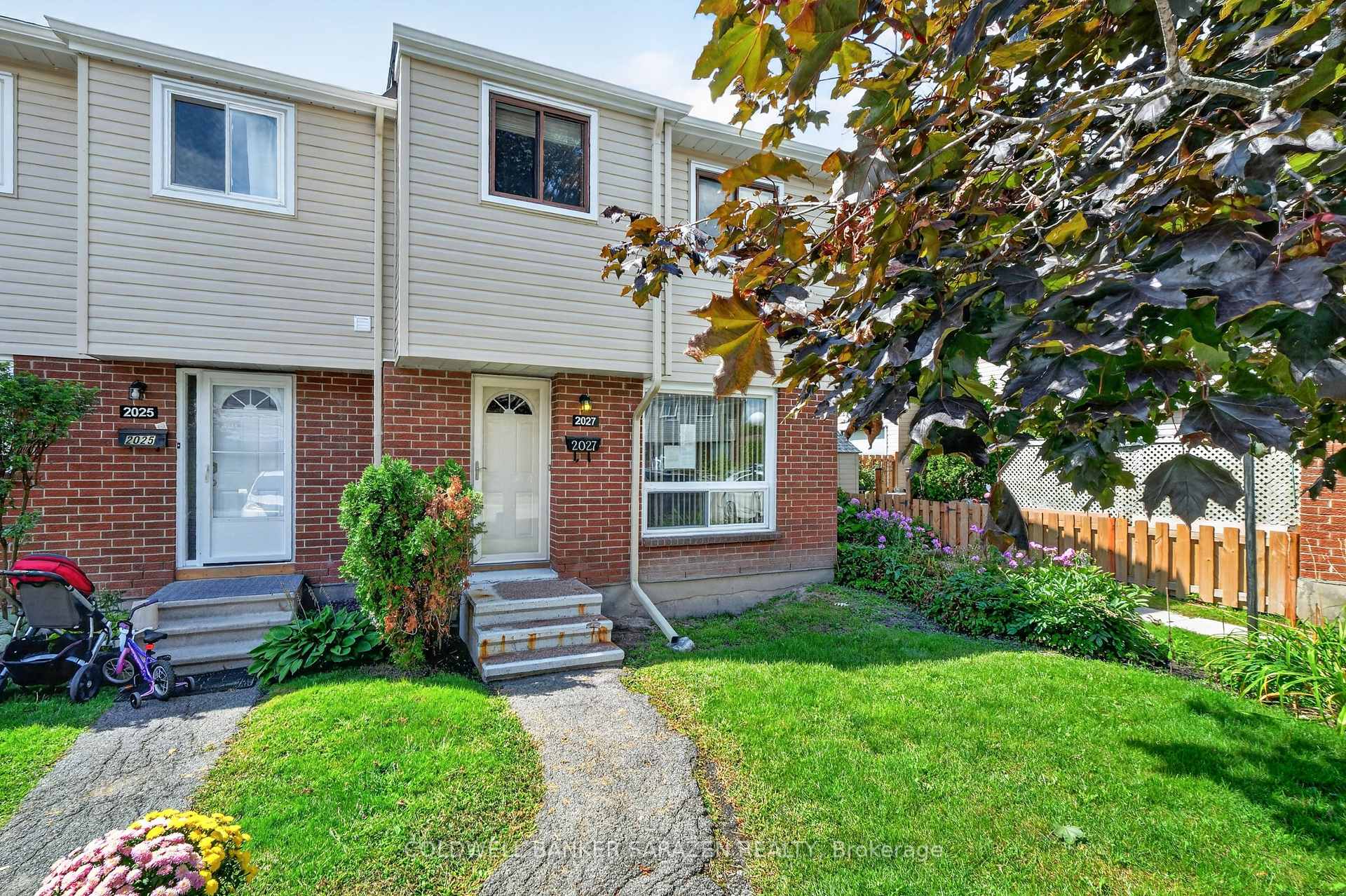 Photo 4 of 2027 Kelden Crescent, Ottawa, Blackburn Hamlet (South) — HOMEH