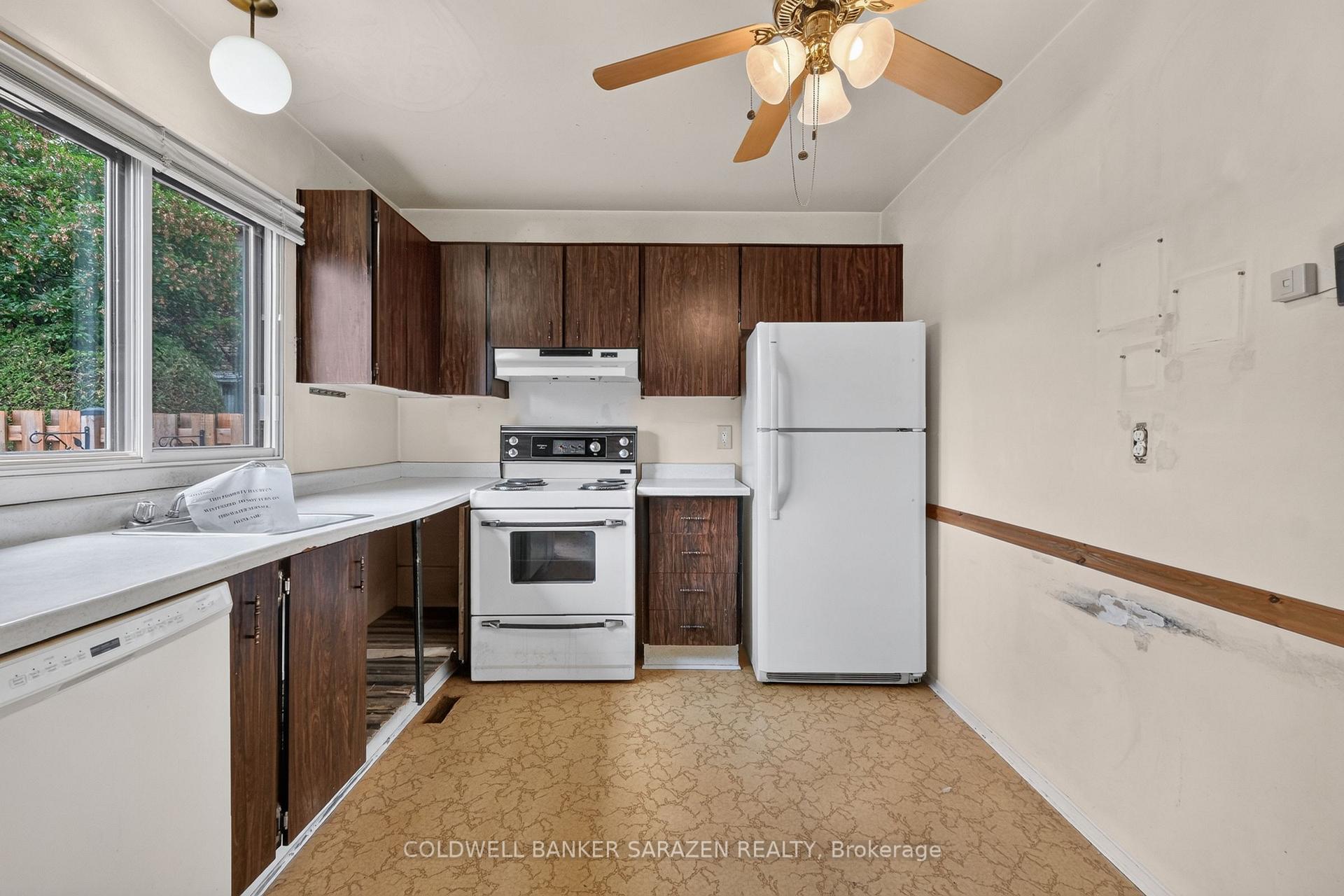 Photo 14 of 2027 Kelden Crescent, Ottawa, Blackburn Hamlet (South) — HOMEH