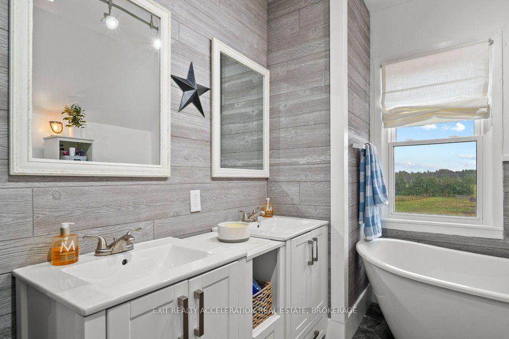 Photo 22 of 814 Meach Road, Greater Napanee, Greater Napanee — HOMEH