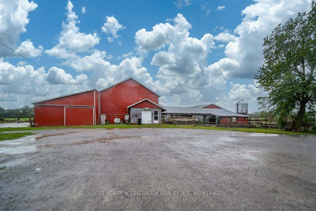Photo 36 of 814 Meach Road, Greater Napanee, Greater Napanee — HOMEH