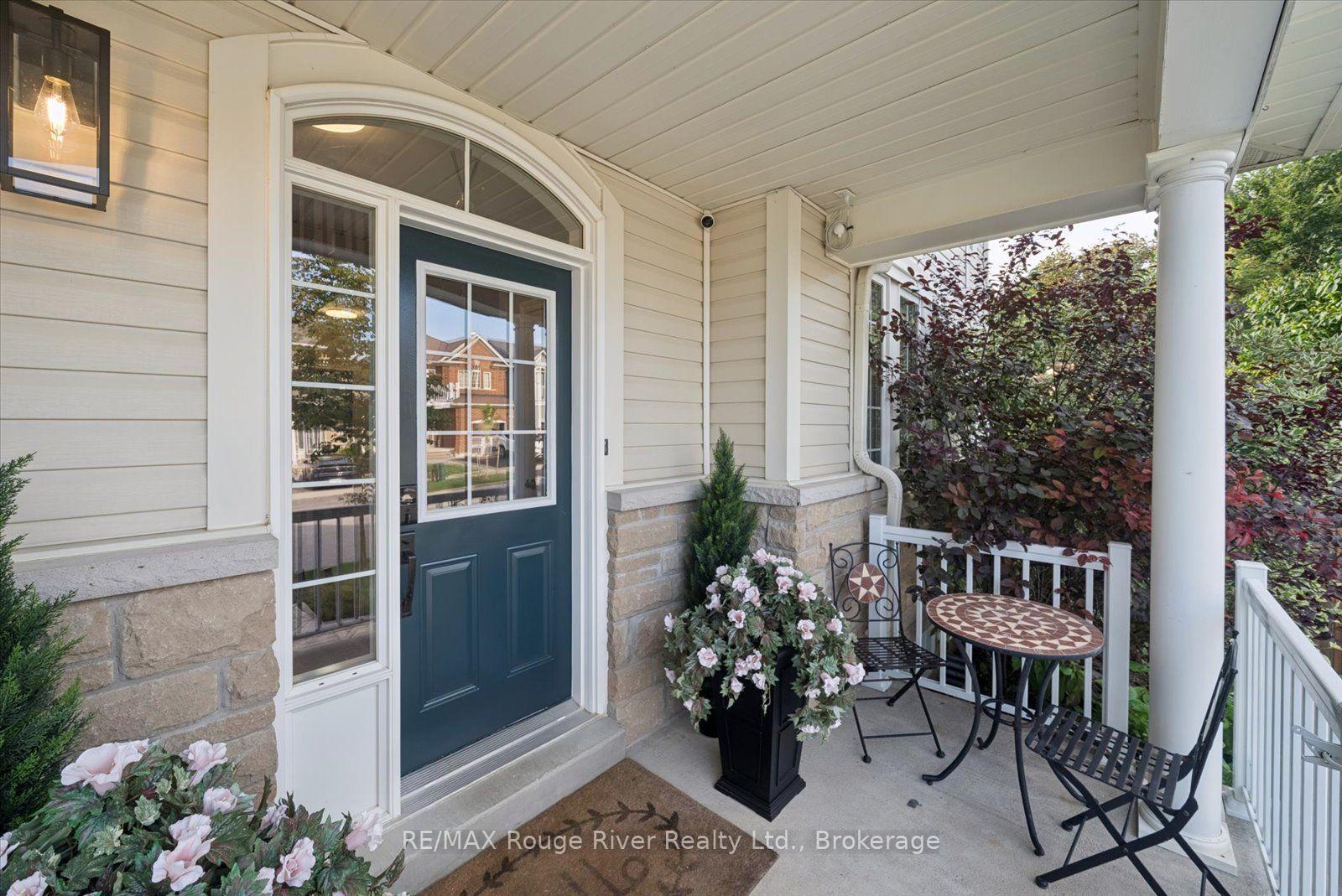 Photo 7 of 14 Chiswick Avenue, Whitby, Brooklin — HOMEH