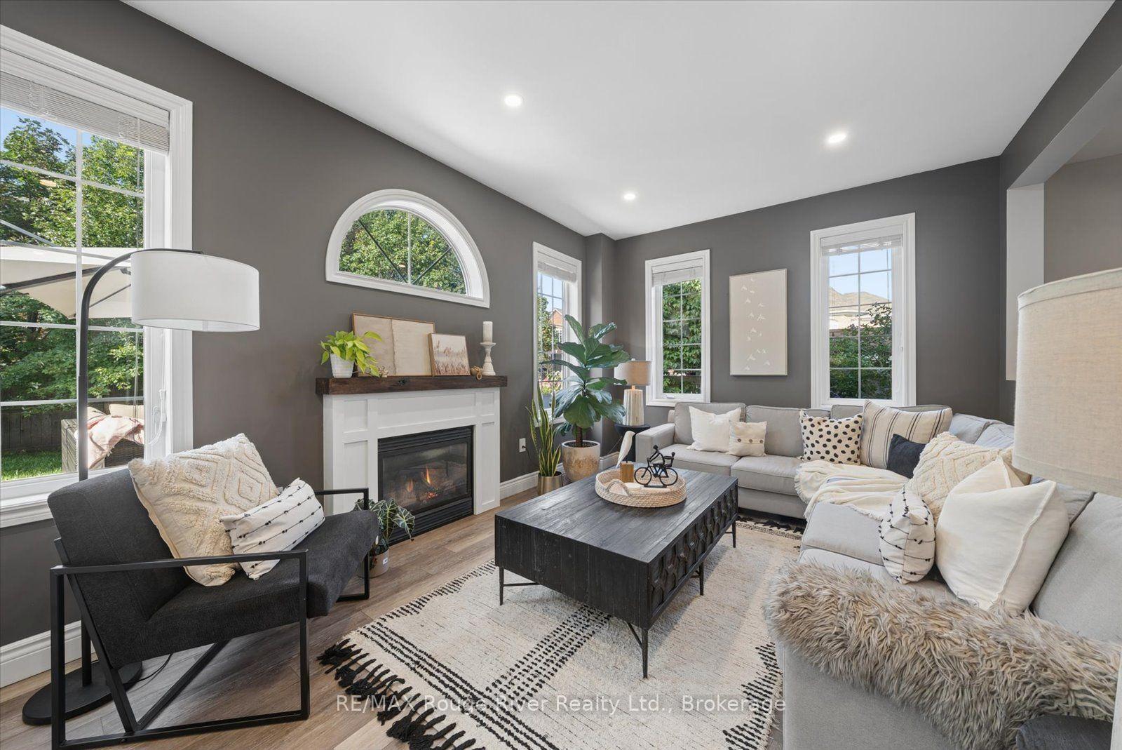 Photo 19 of 14 Chiswick Avenue, Whitby, Brooklin — HOMEH