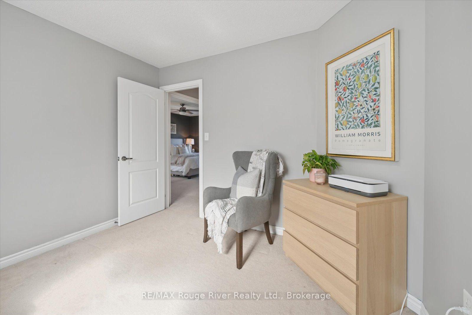 Photo 33 of 14 Chiswick Avenue, Whitby, Brooklin — HOMEH