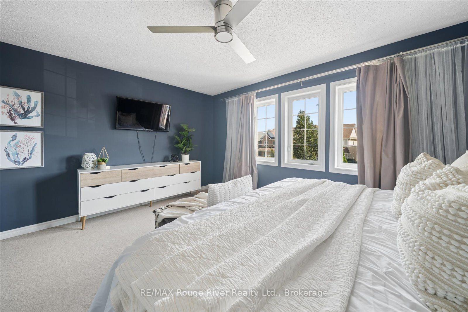 Photo 36 of 14 Chiswick Avenue, Whitby, Brooklin — HOMEH