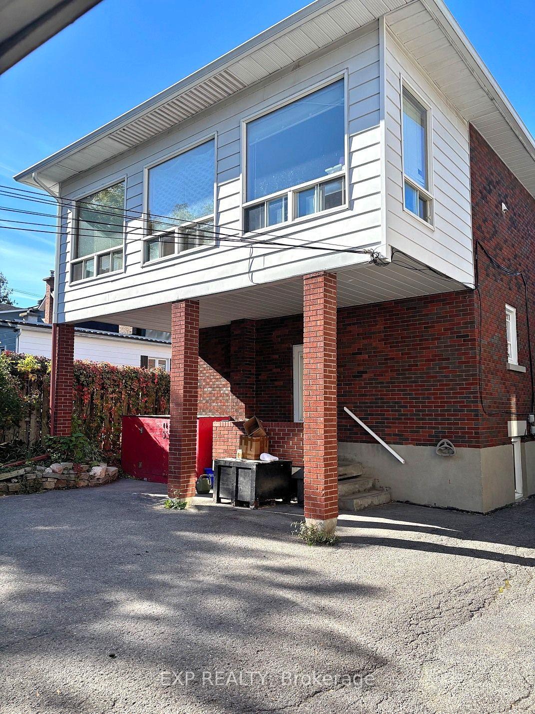 Photo 6 of 527 Laderoute Avenue, Ottawa, Westboro/Hampton Park — HOMEH