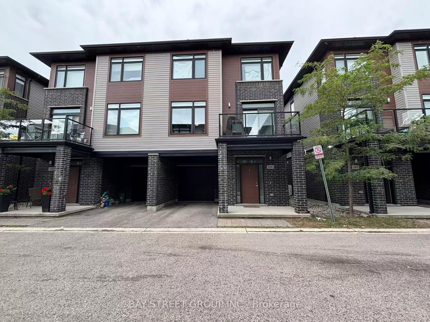 Photo of Unit 106, 3260 Singleton Avenue