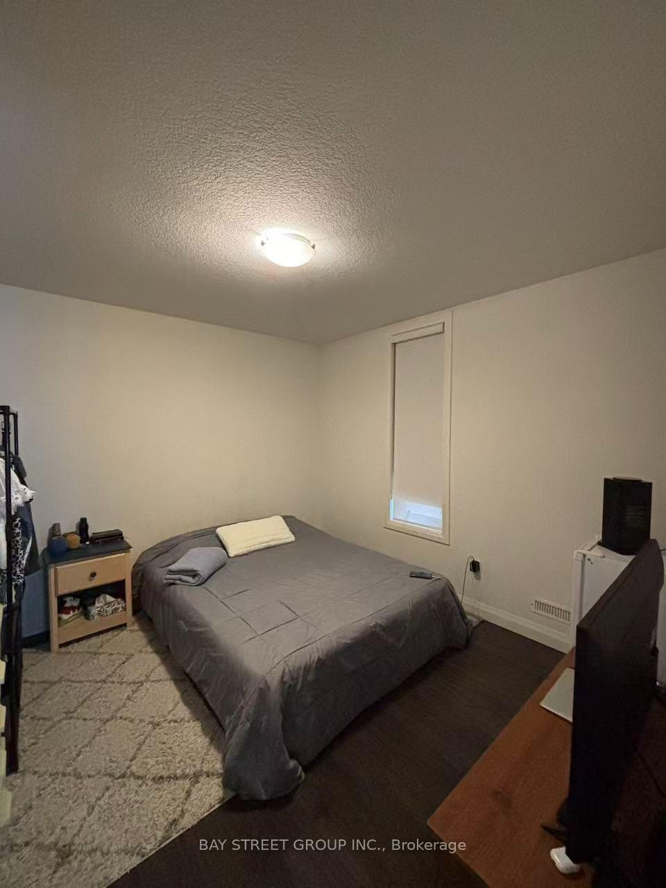 Photo 4 of Unit 106, 3260 Singleton Avenue, London, South W — HOMEH